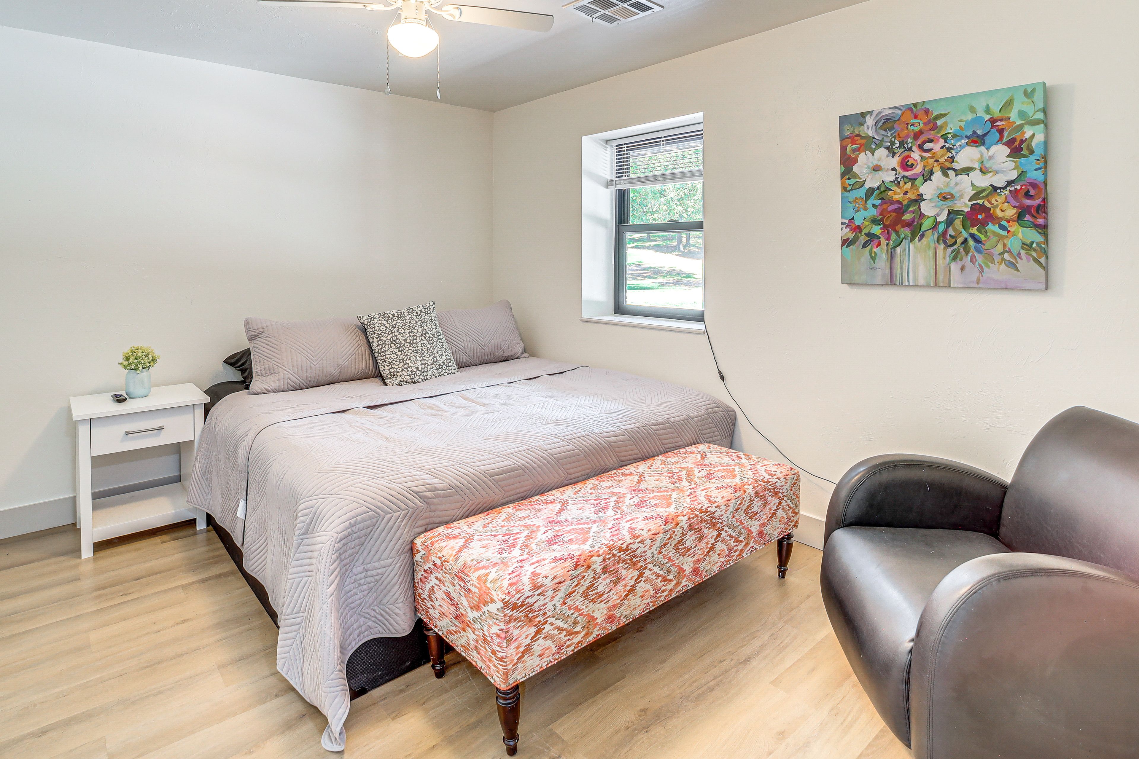 Bedroom 4 | King Bed | Basement Level