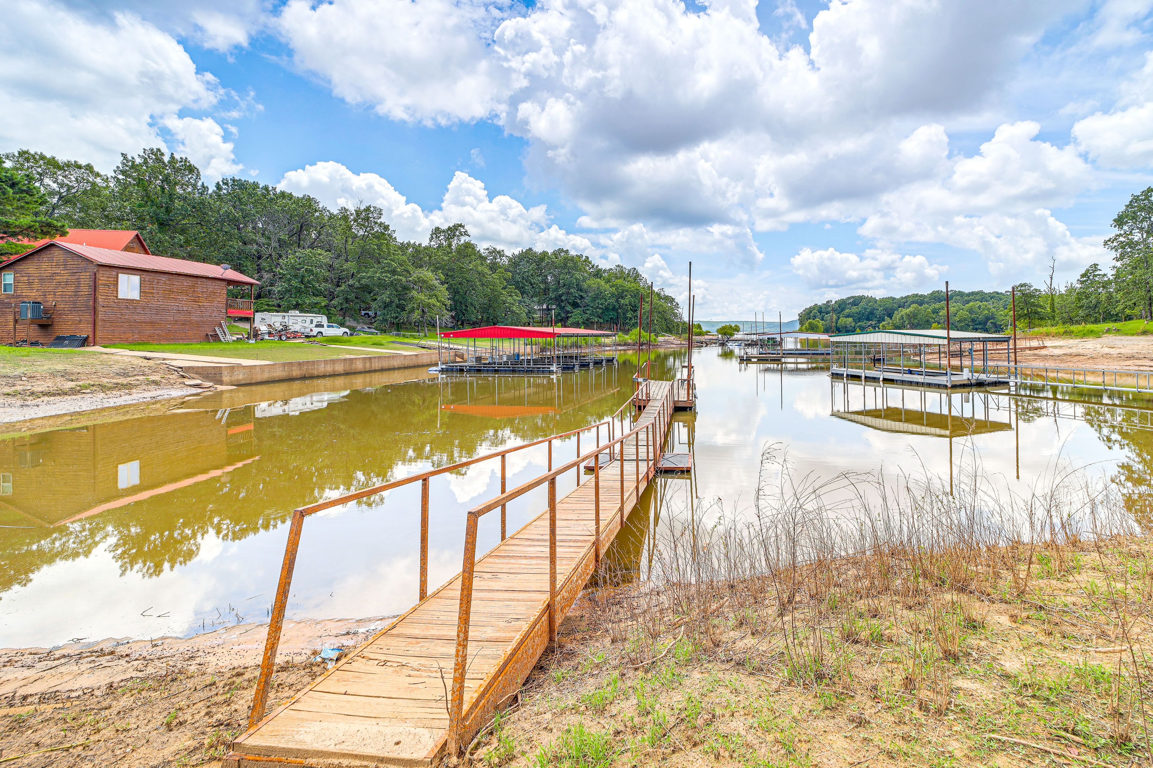 Lake Access