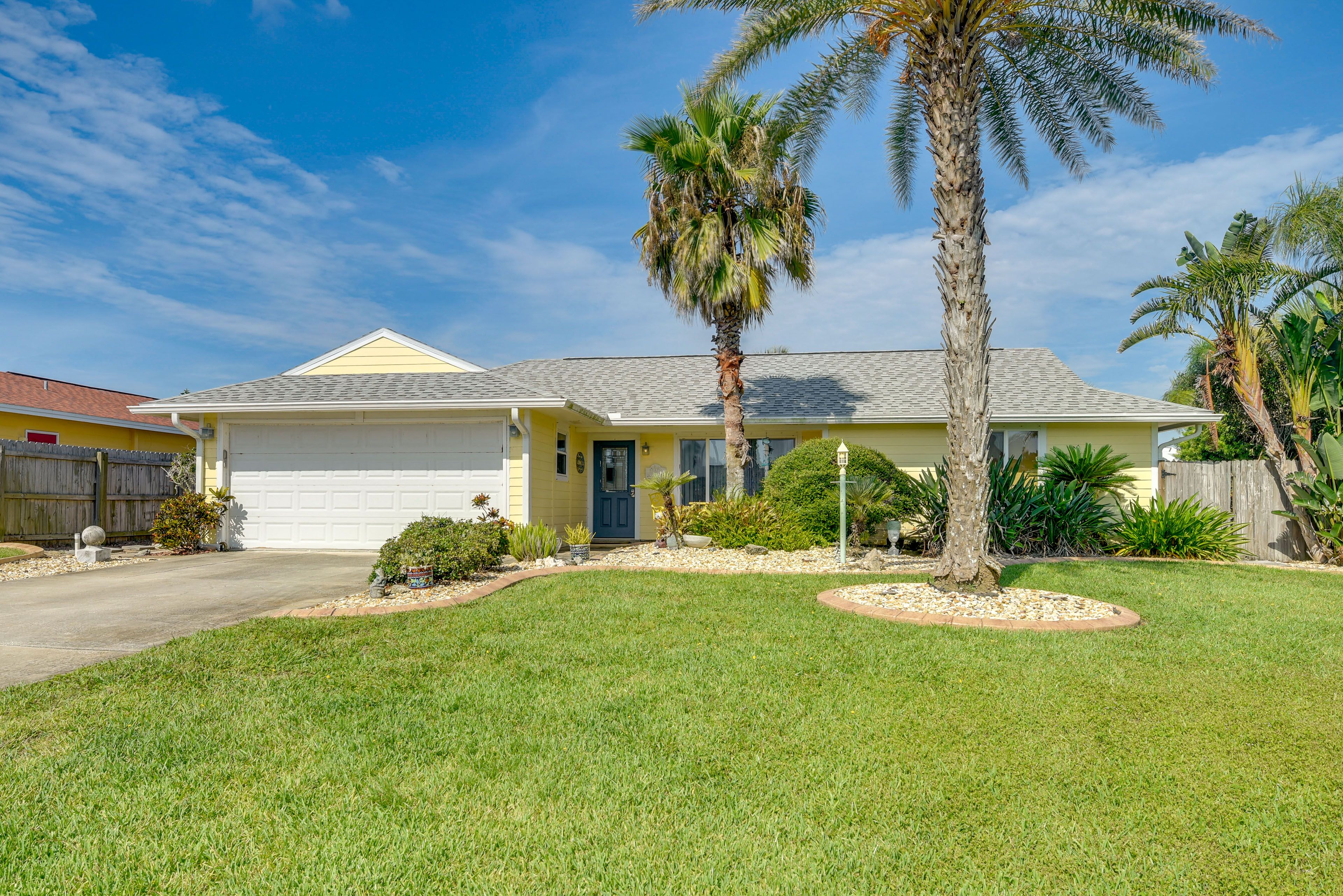 Property Exterior | Single-Story Home