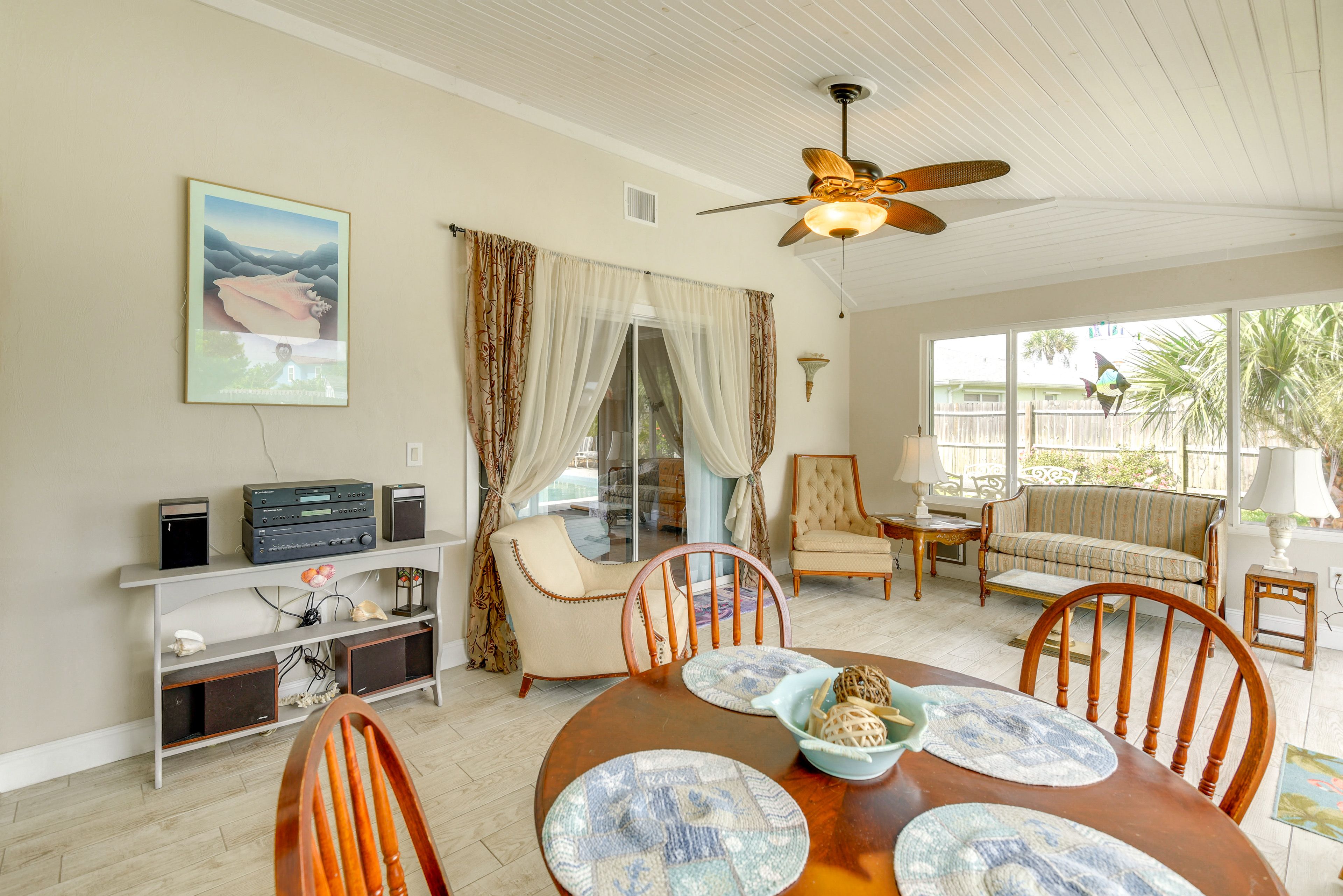 Lanai | Central A/C & Heat