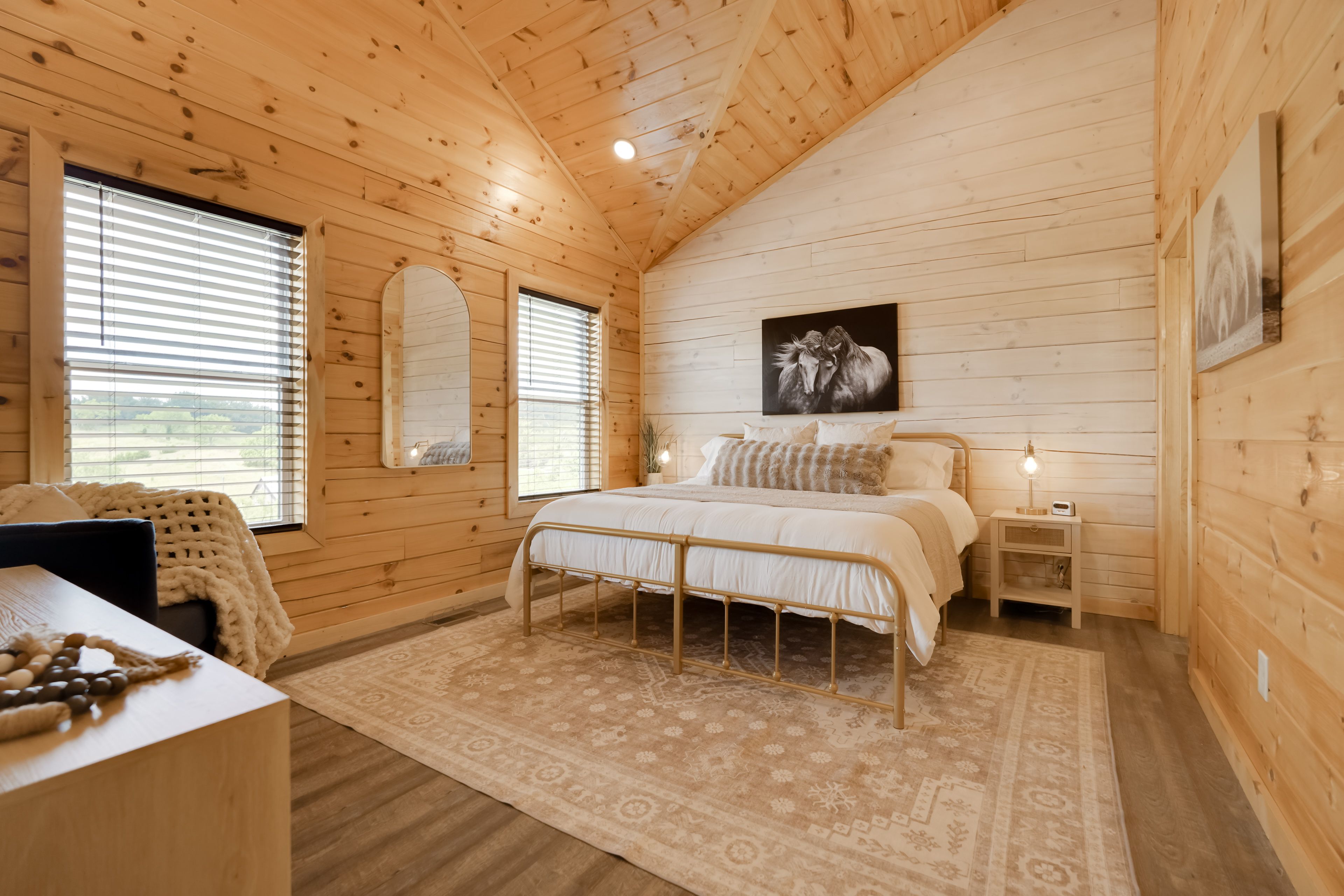 Bedroom 1 | King Bed | En-Suite Bathroom
