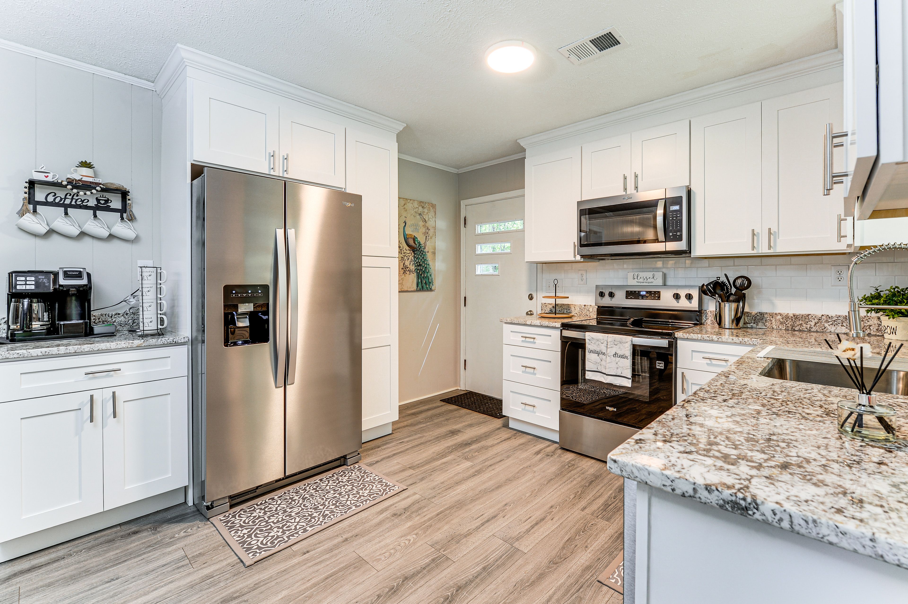 Kitchen | Trash Bags/Paper Towels