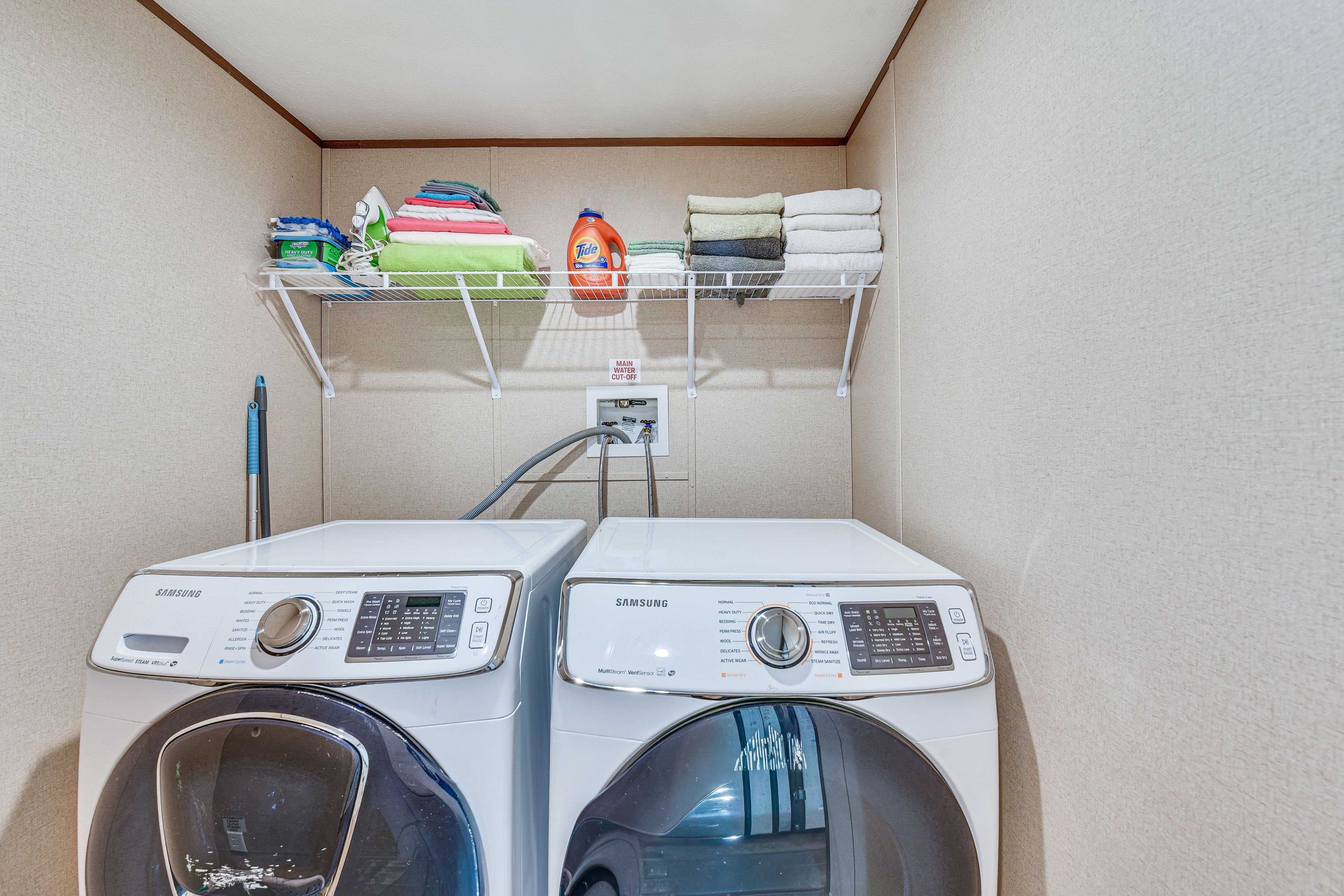 In-Unit Laundry