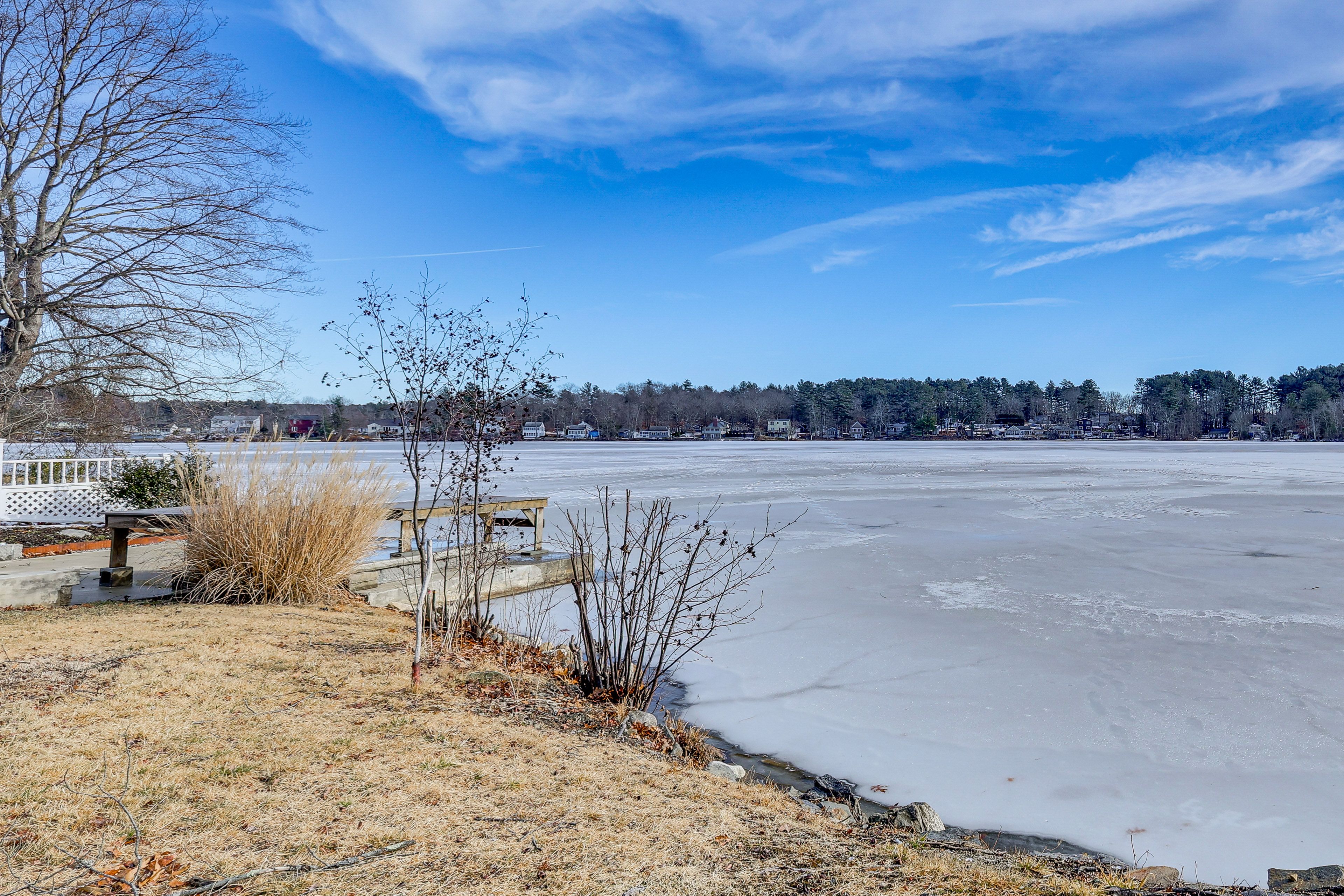 Yard | Picnic Table | Hammock | Waterfront Access