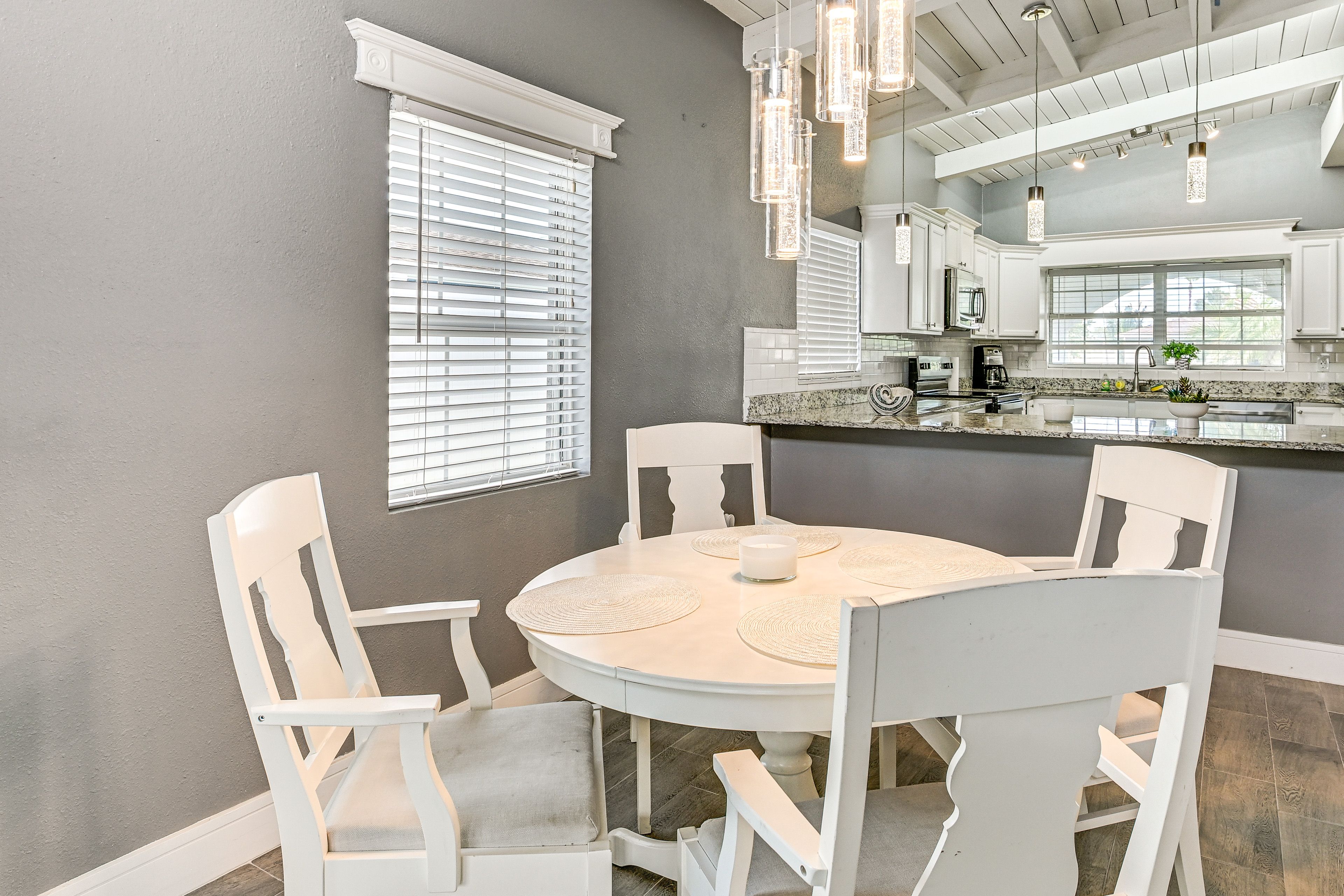 Dining Area | Dishware & Flatware