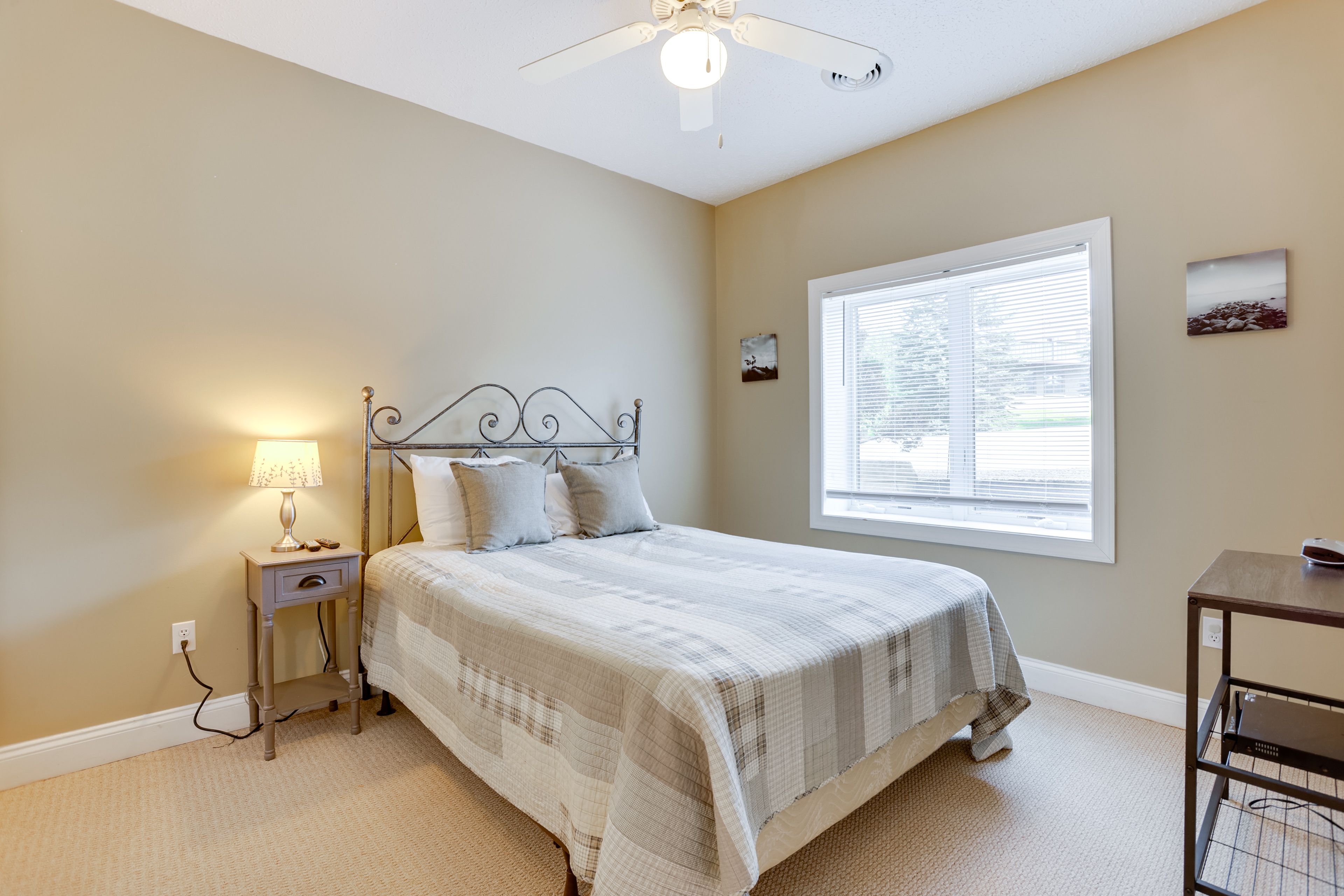 Bedroom 4 | Queen Bed | Smart TV | Lower Level