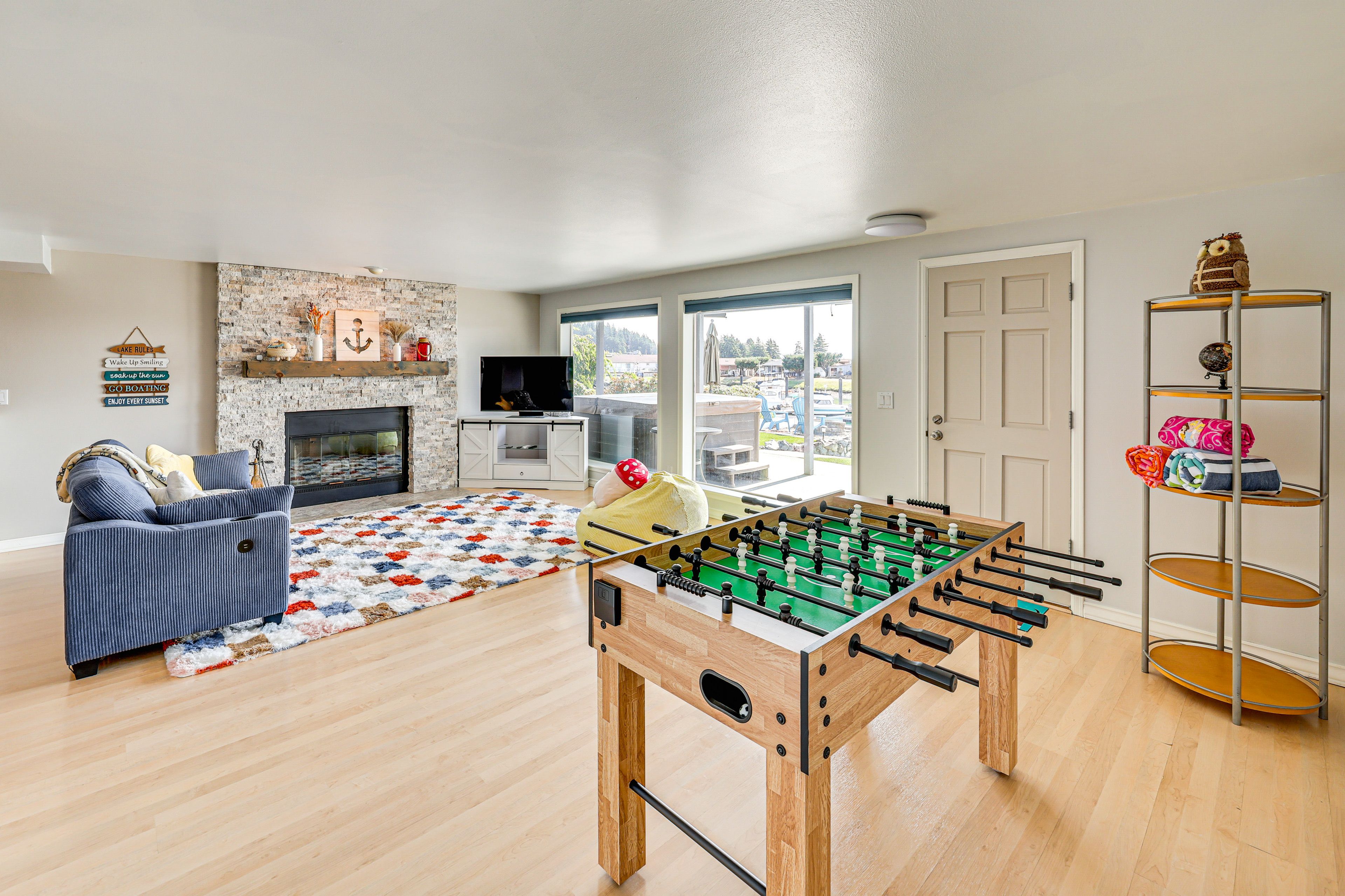 Game Room | Foosball Table | Board Games | Smart TV | Water Views