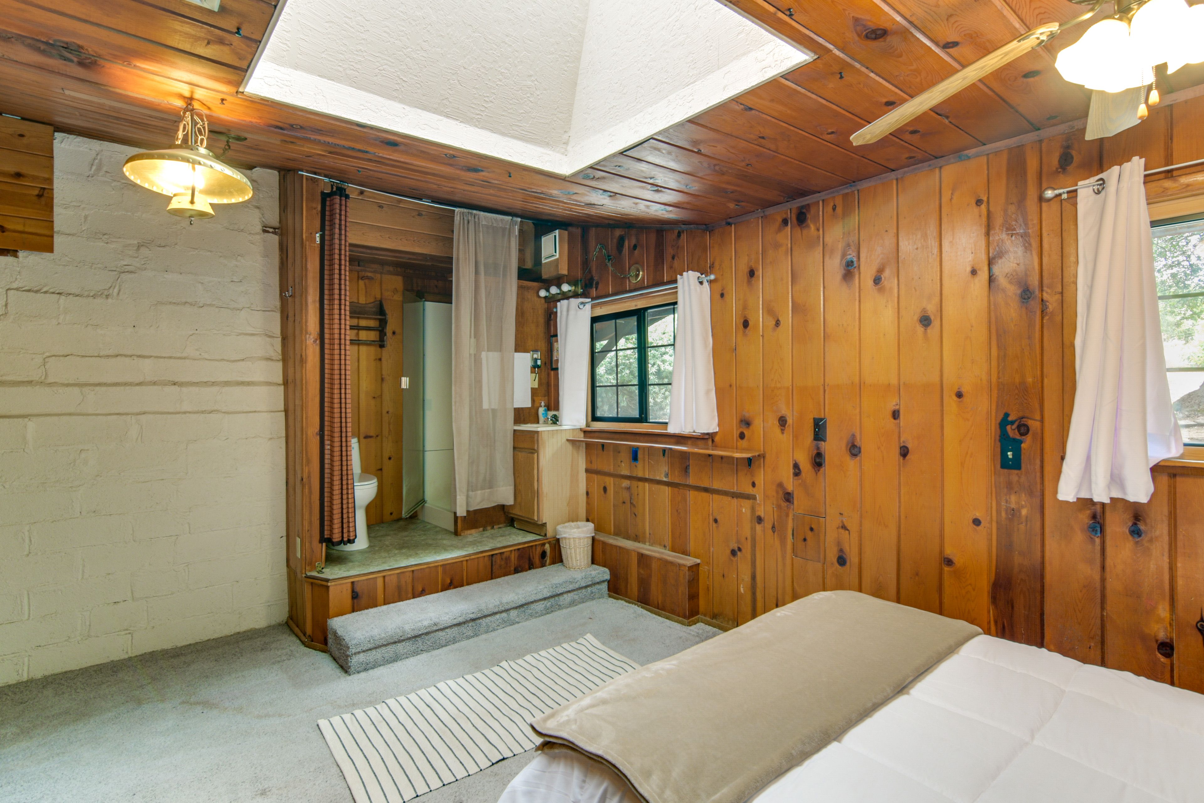 En-Suite Bathroom | 1st Floor