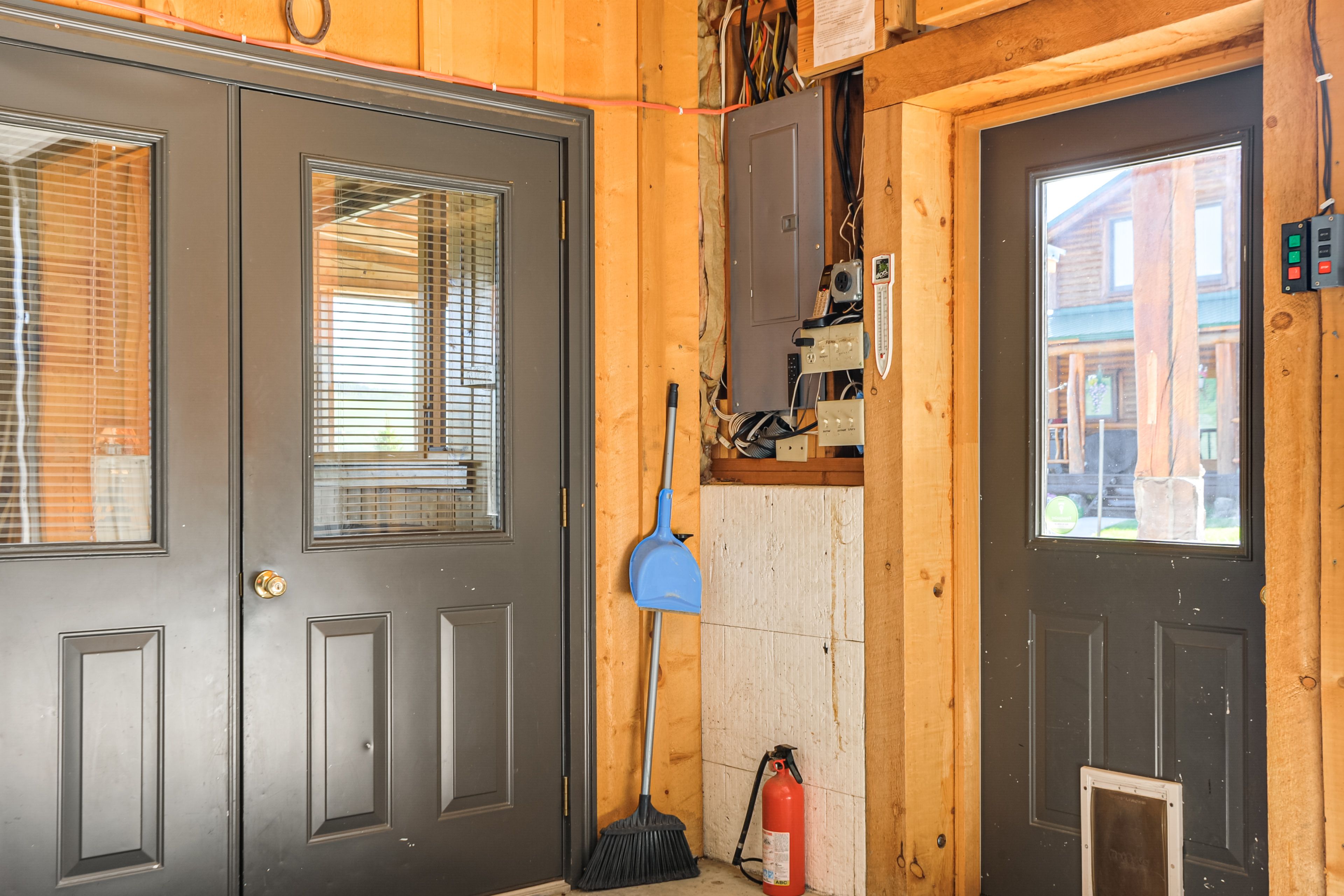 Studio | Entryway