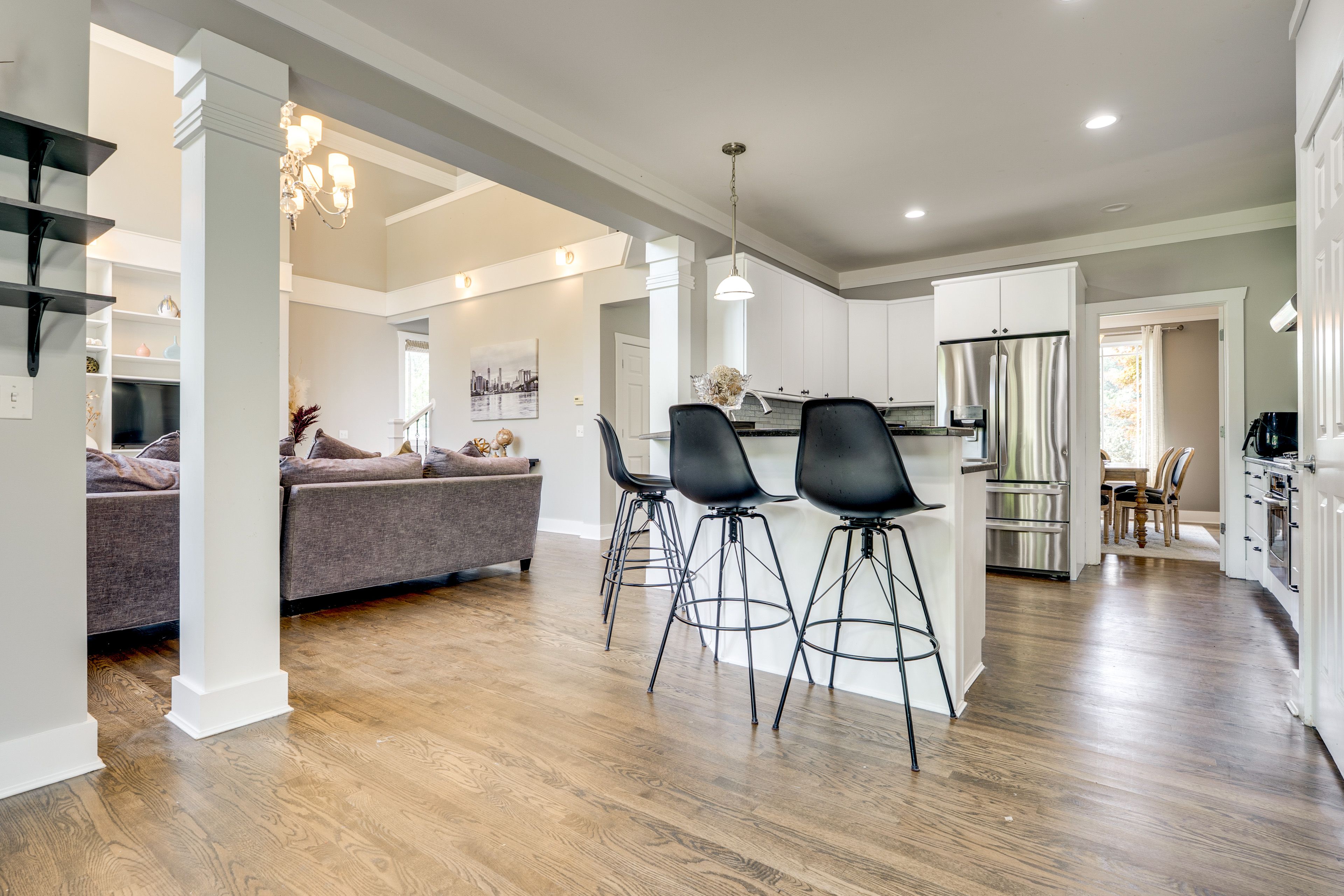 Breakfast Bar | Kitchen | Cooking Basics | Complimentary Spices | 1st Floor