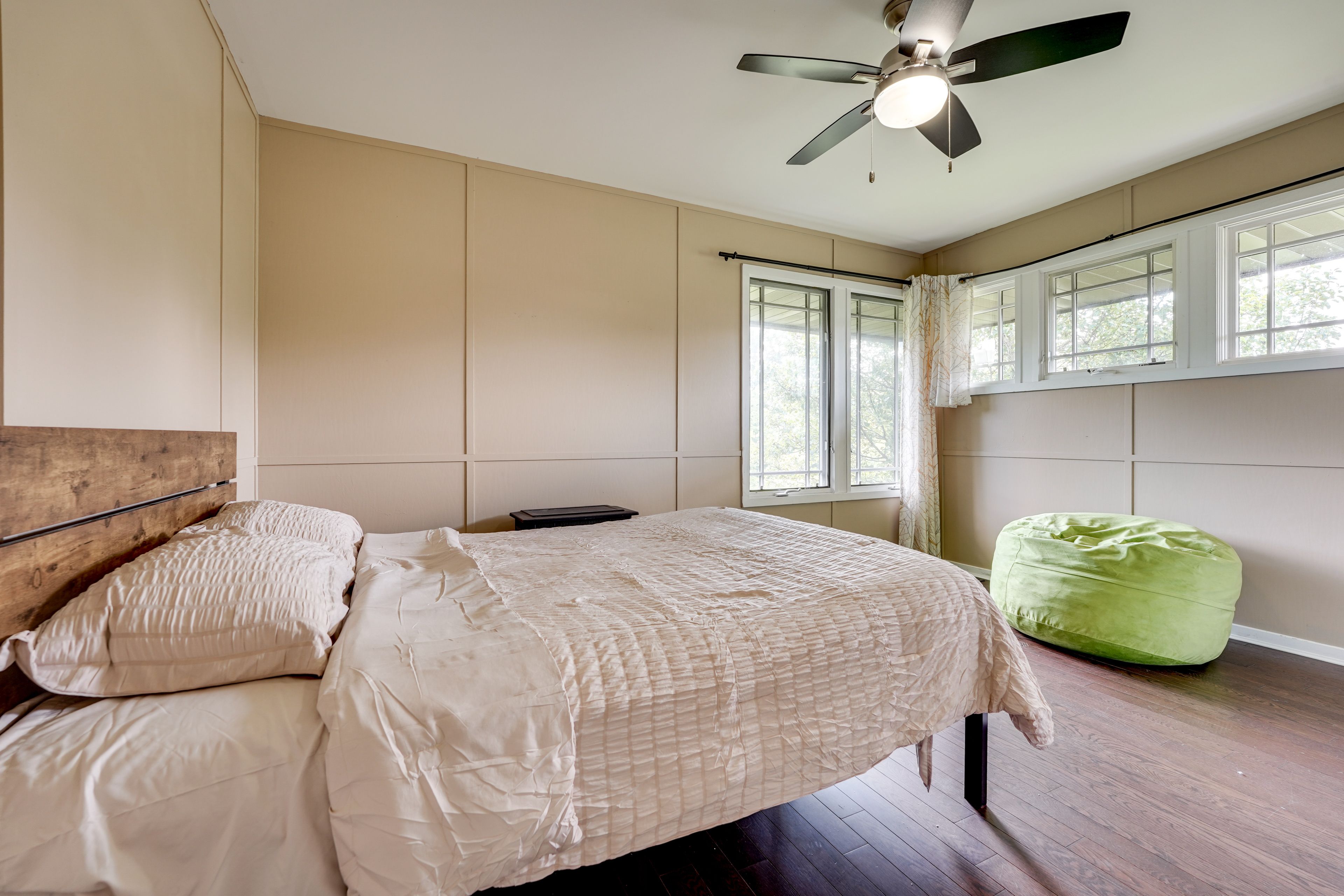 Bedroom 2 | Full Bed | 2nd Floor