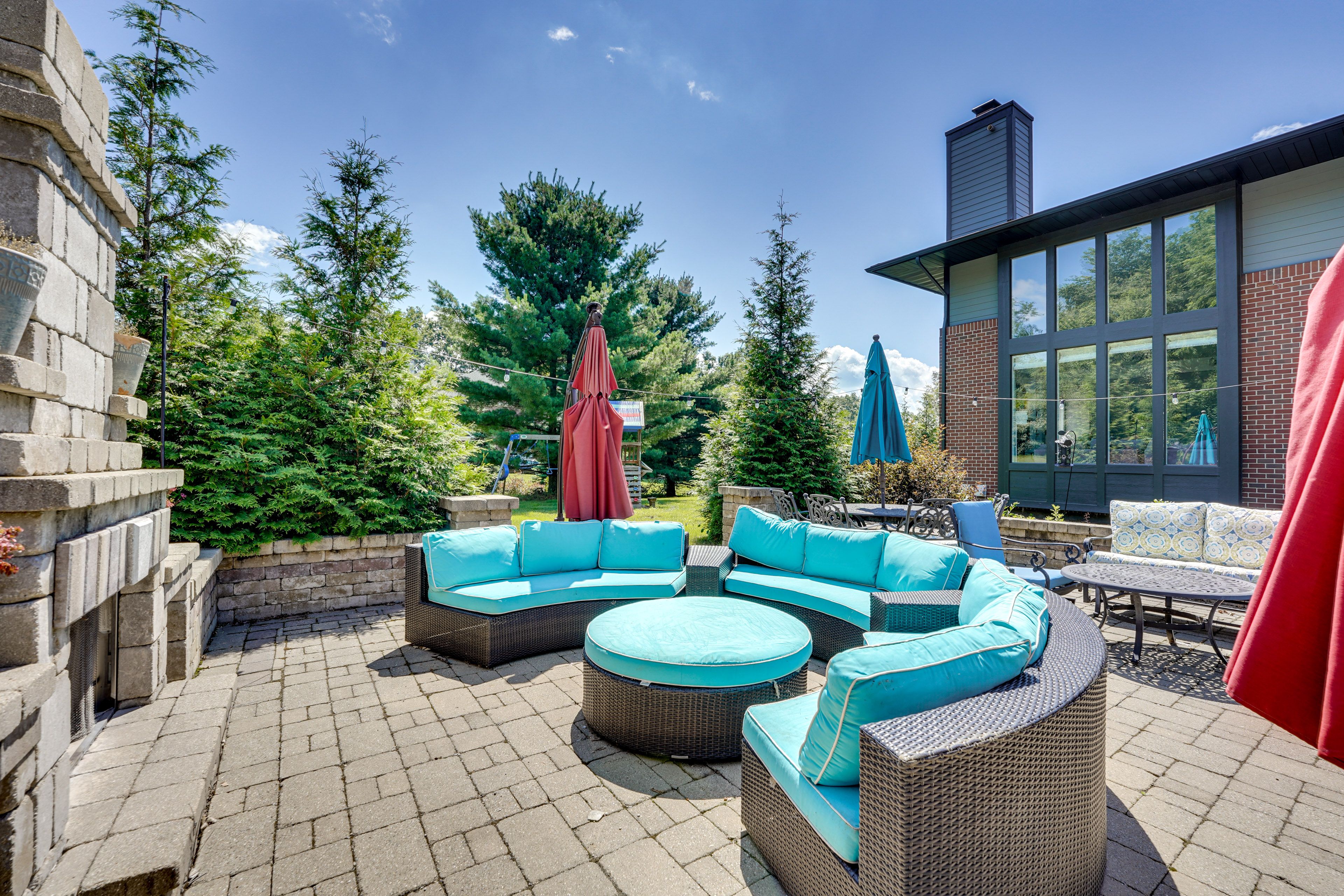 Ann Arbor Vacation Rental | 5BR | 4BA | Stairs Required | 3,035 Sq Ft