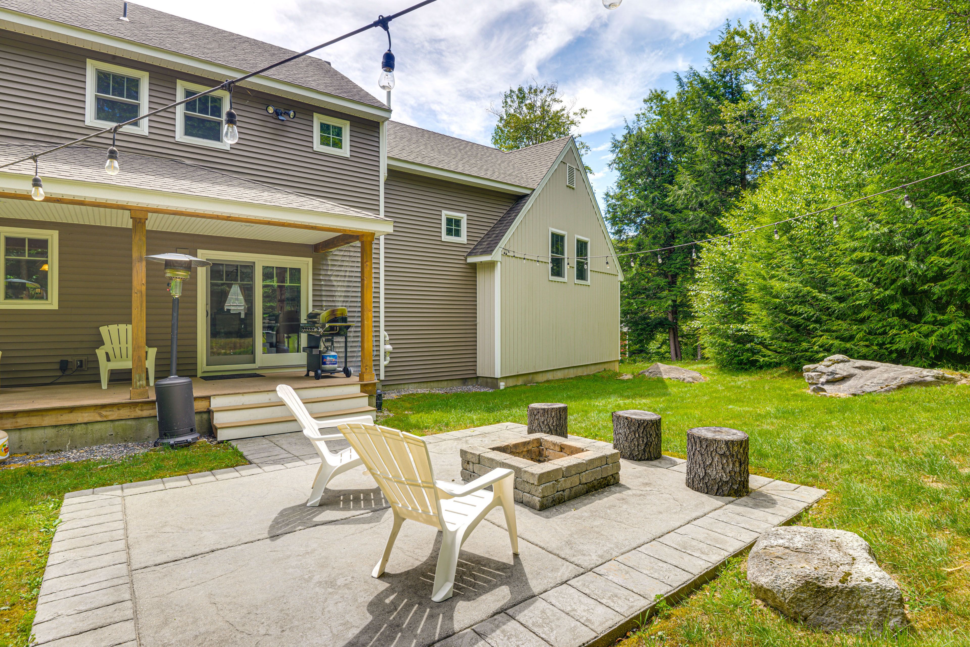 Yard Space | Fire Pit | Propane Heaters