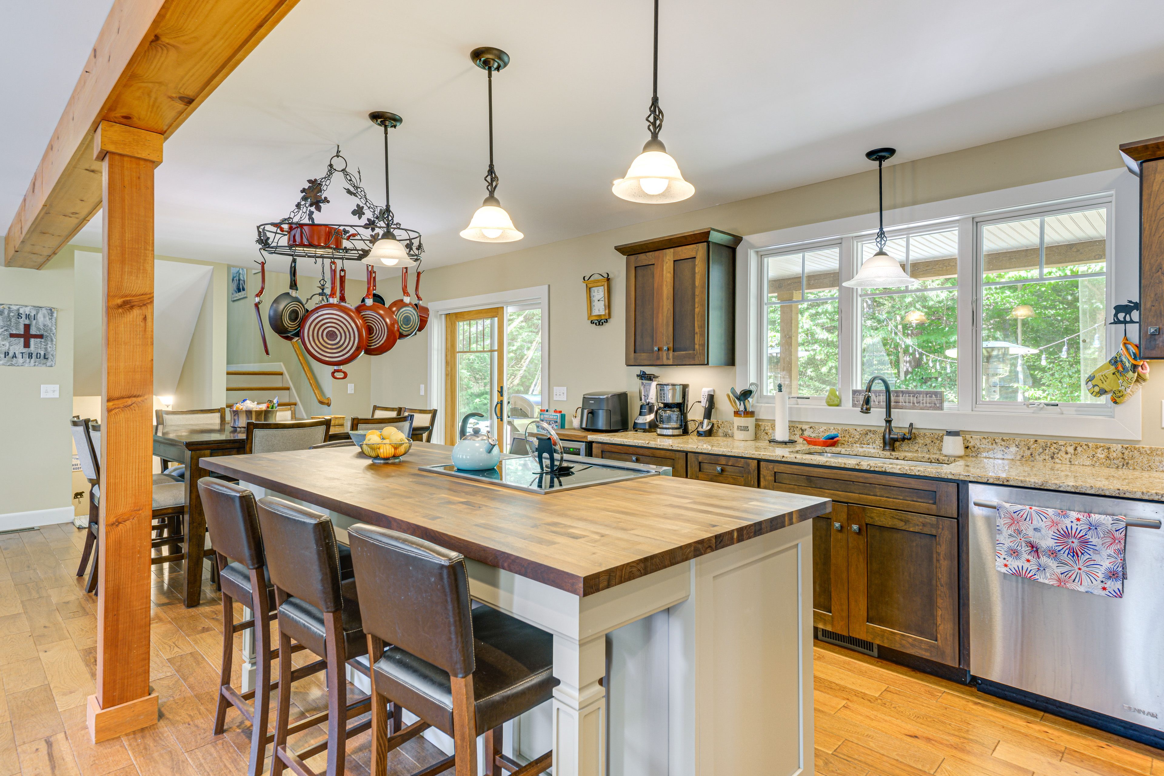 Kitchen | 1st Floor | Drip Coffee Maker | Toaster | Blender | Air Fryer