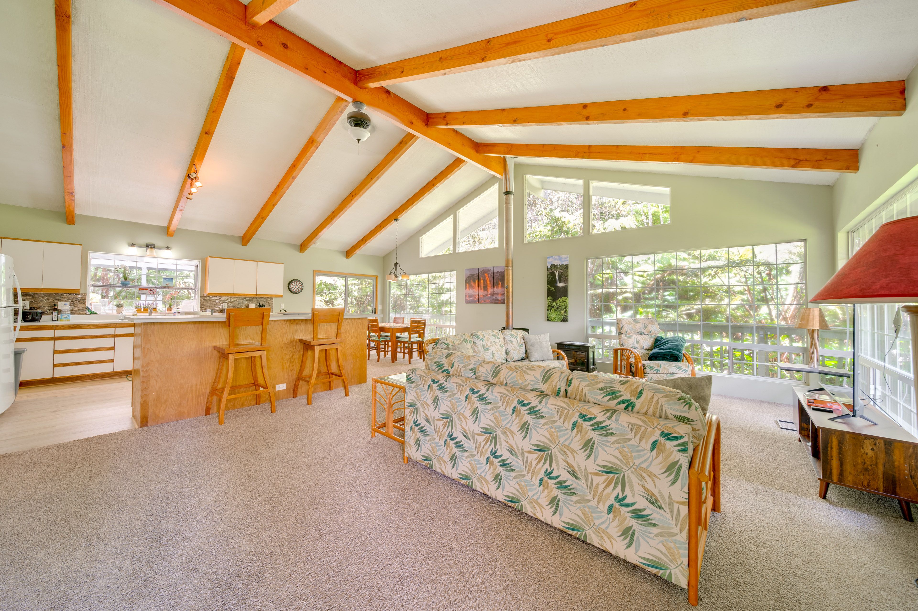 Living Space | Free WiFi | Smart TV