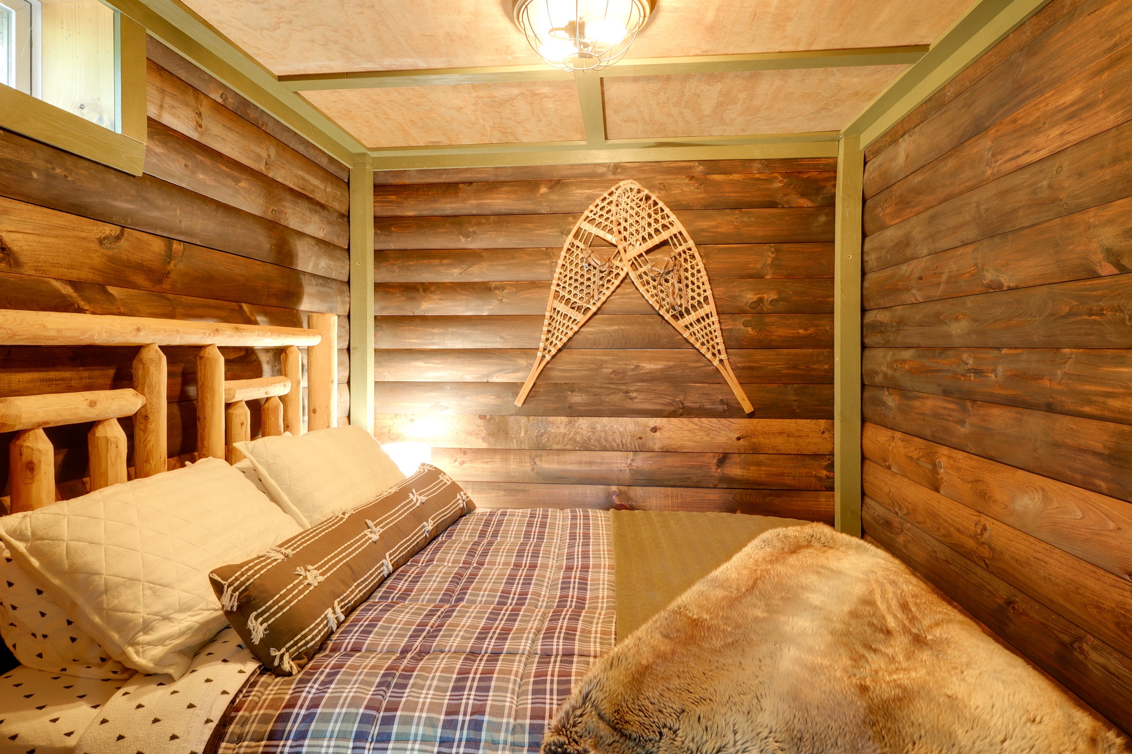 Bedroom 4 | Lower Level | Queen Bed