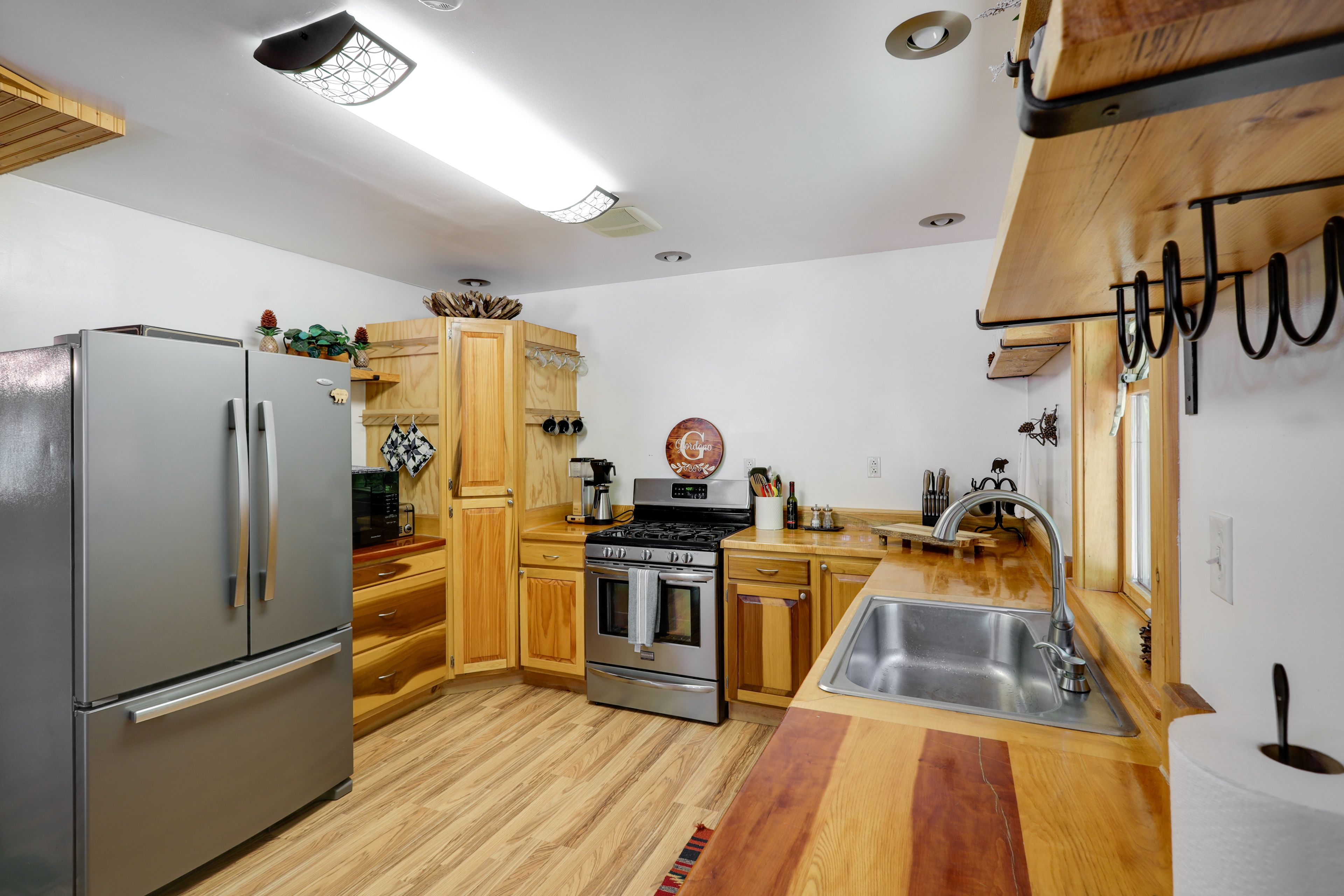 Kitchen | Main Level | Drip Coffee Maker | Toaster | Cooking Basics