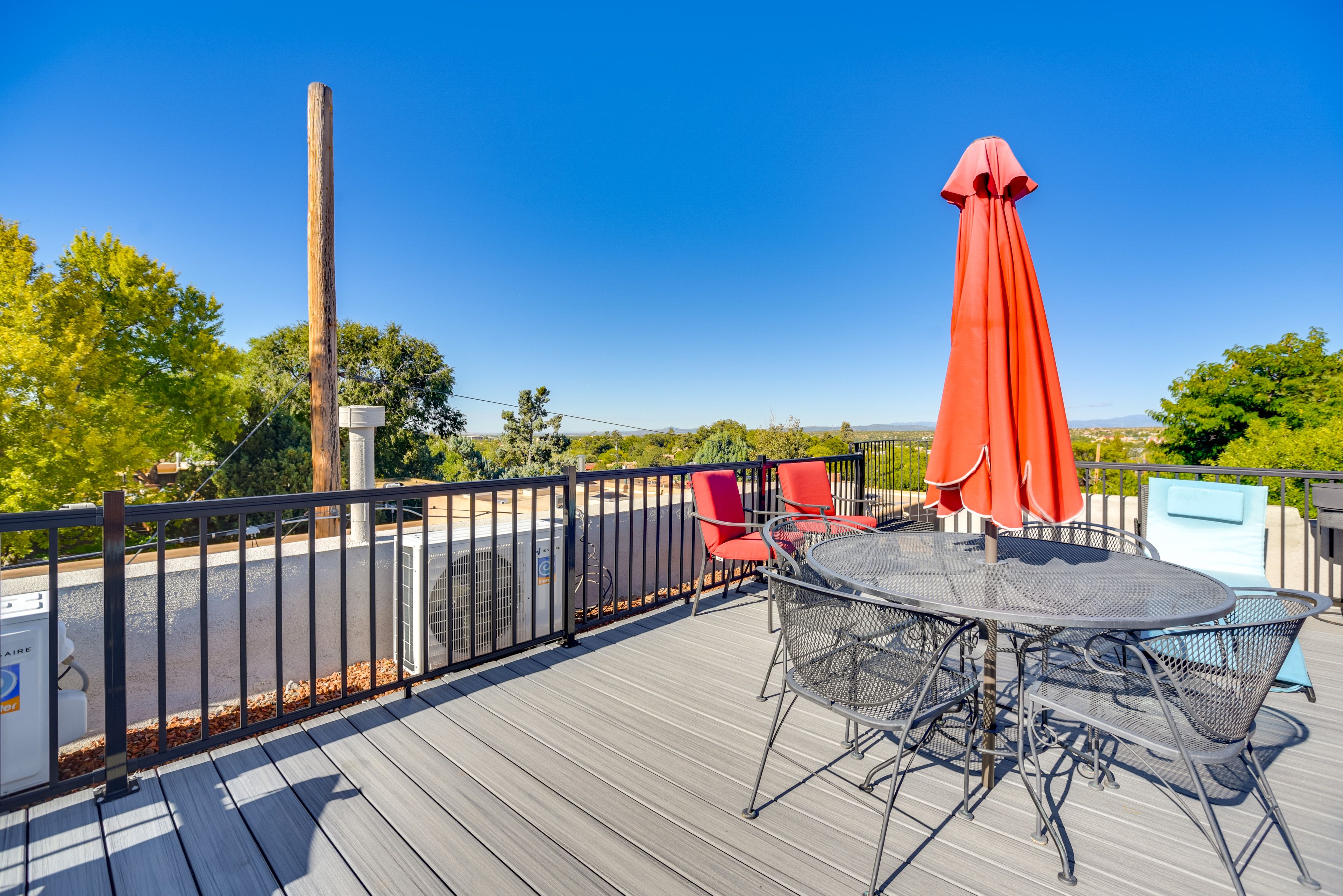 Condo Exterior | Upper Deck | Dining Area