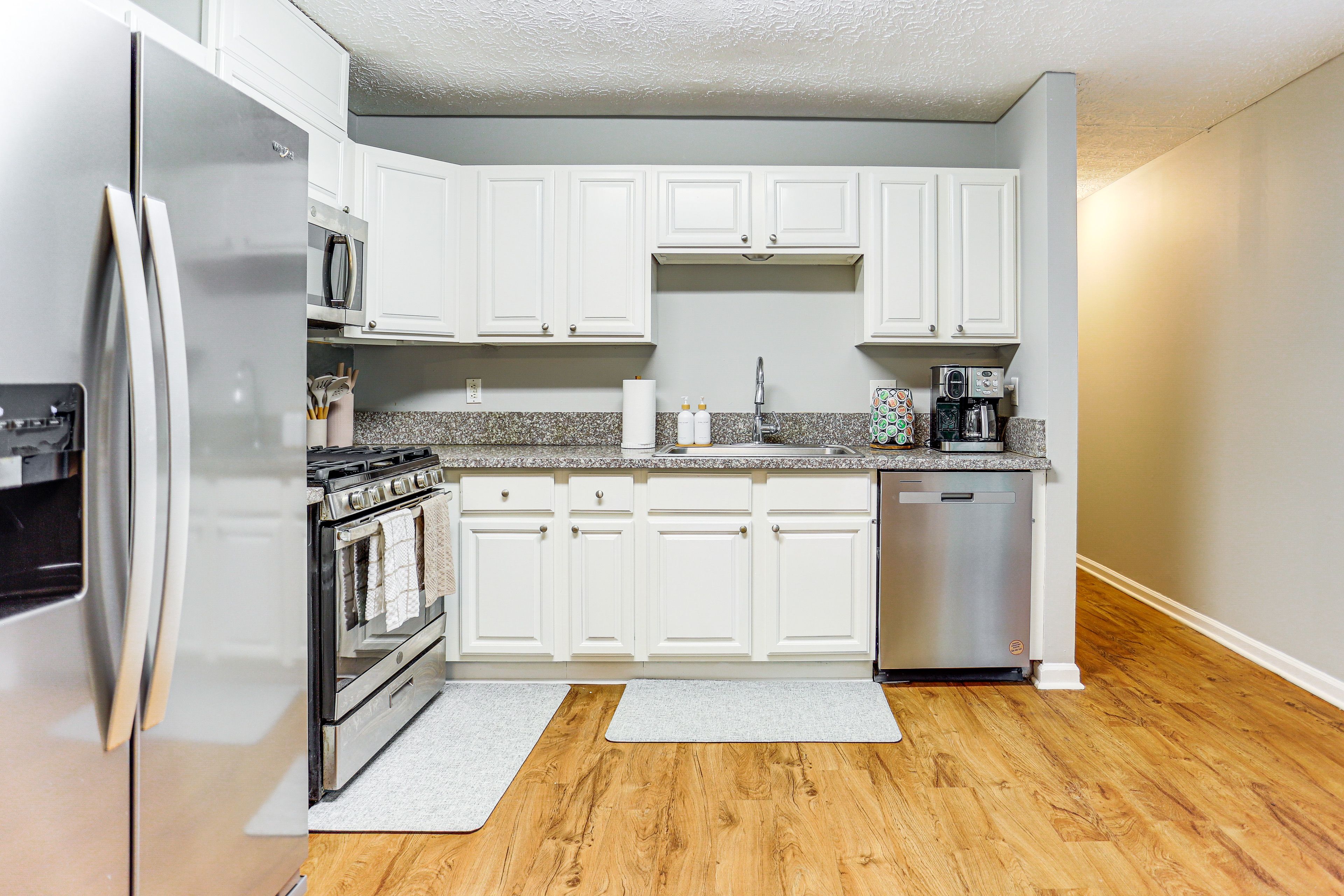 Kitchen | Cooking Basics | Drip/Pod Coffee Maker