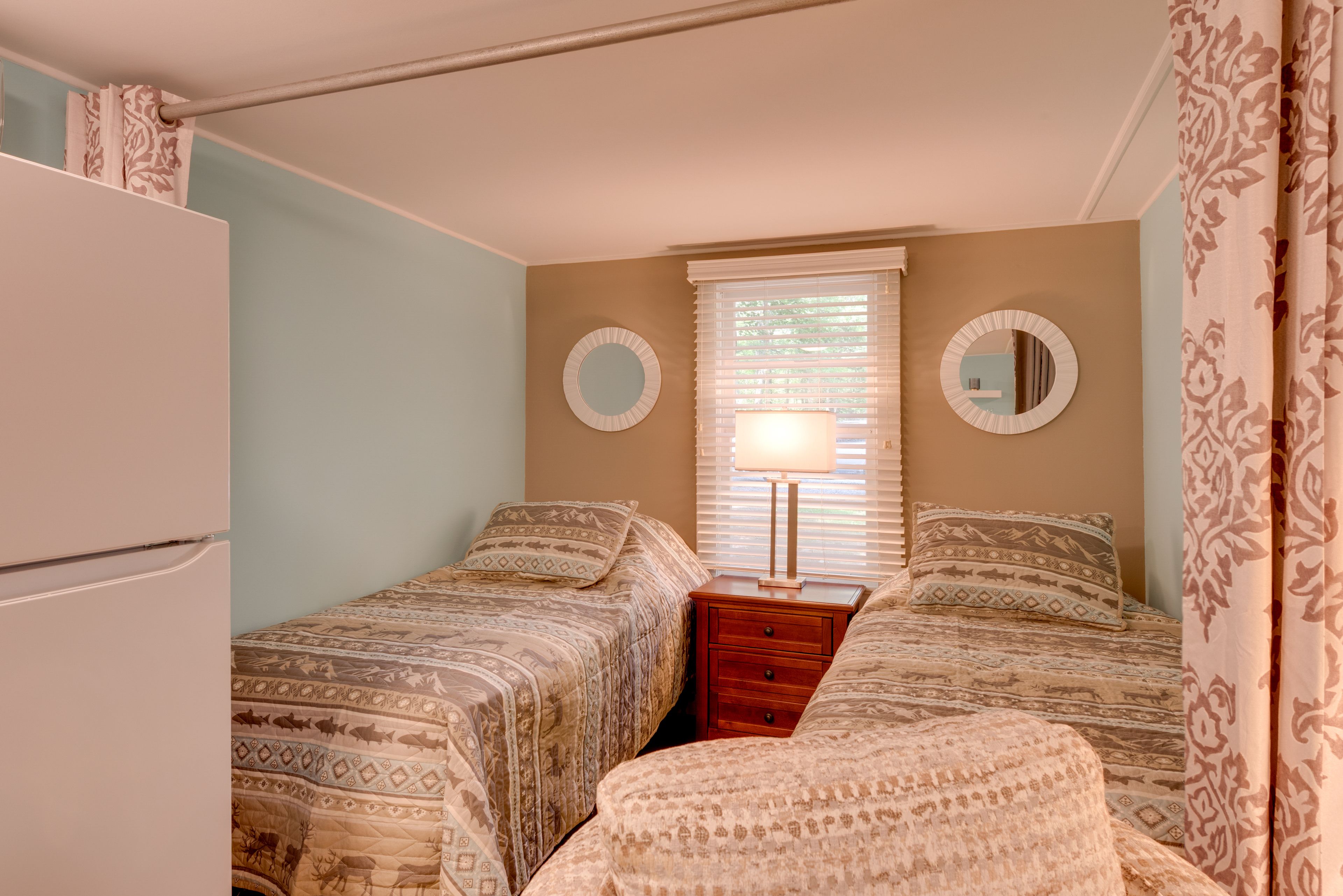 Studio | Sleeping Area | 2 Twin Beds