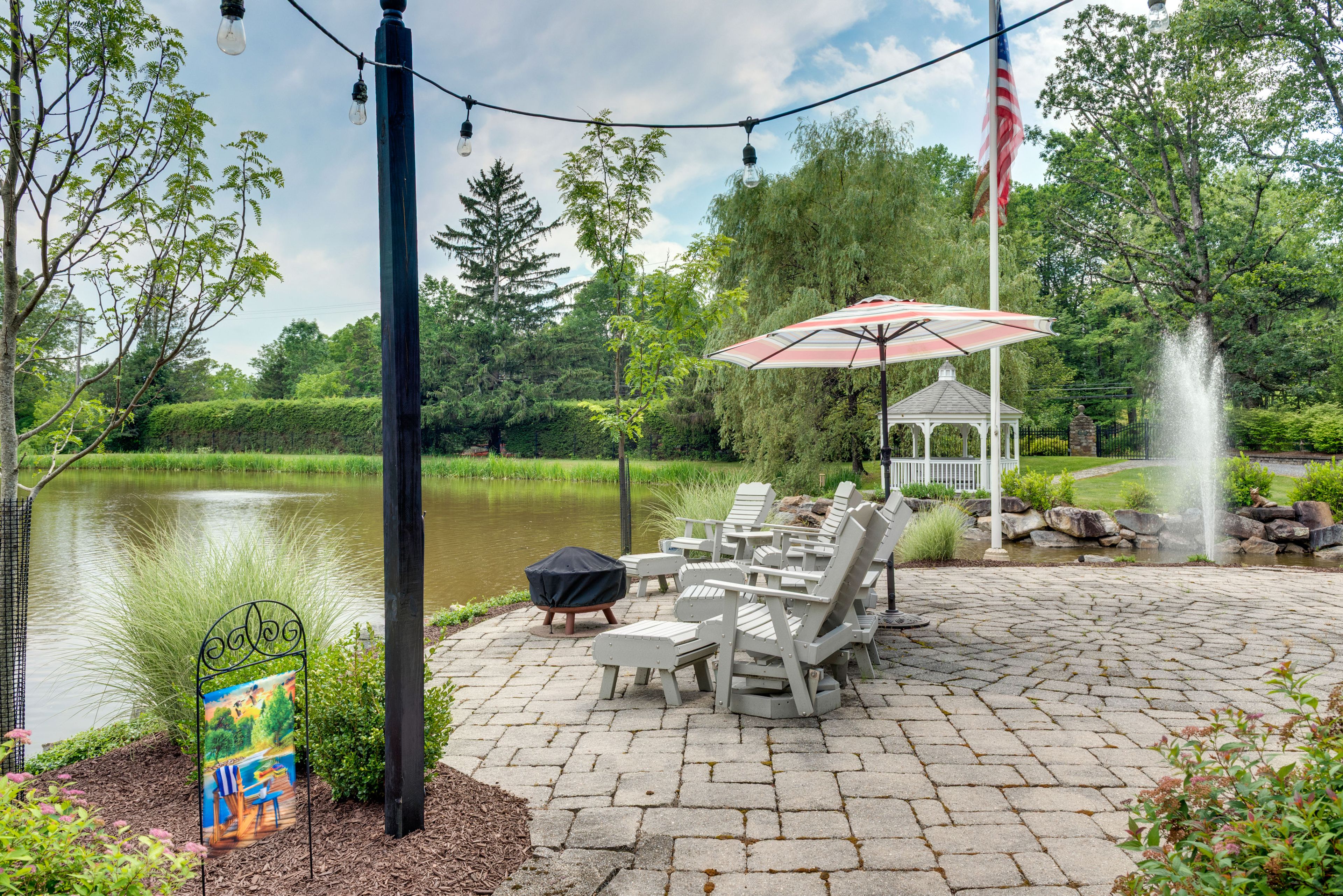 Bangor Vacation Rental | Studio | 1BA | 1 Step to Enter | 1,200 Sq Ft