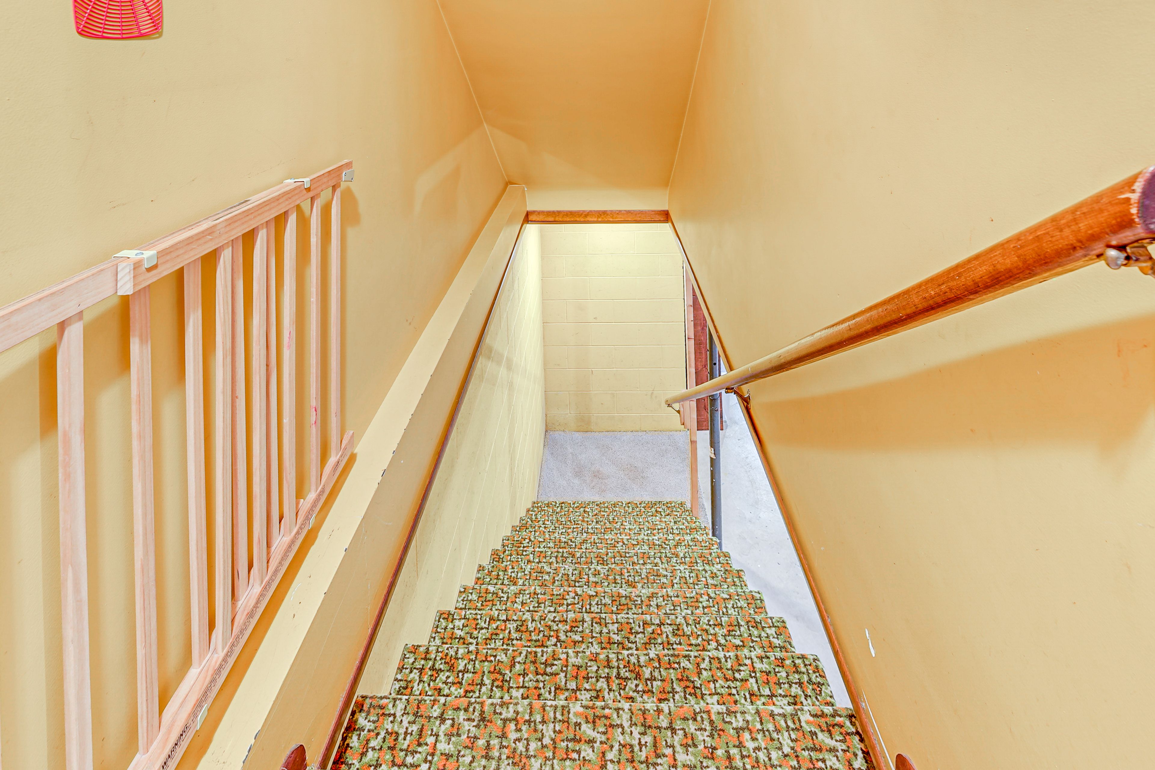 Stairs to Ground Floor