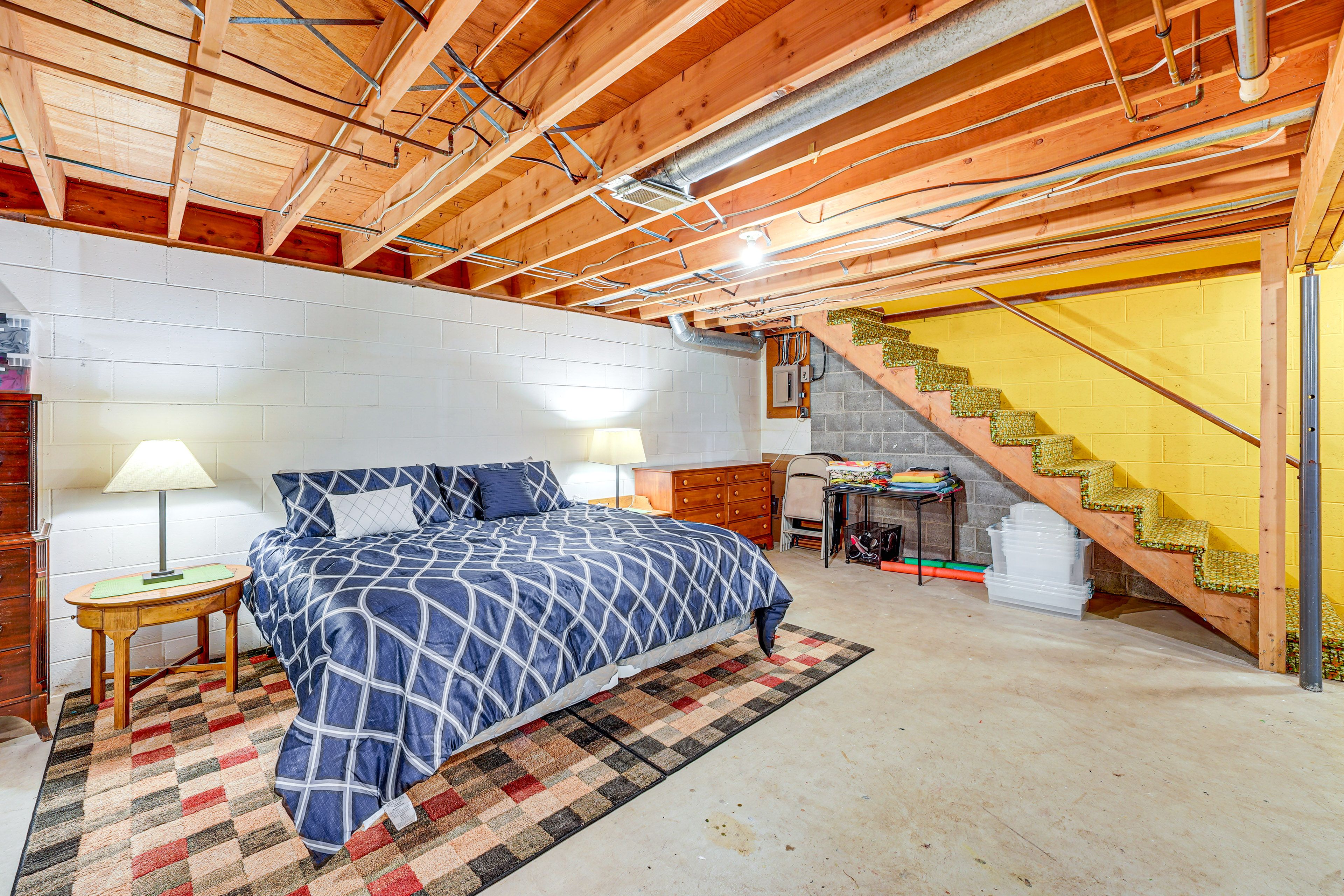 Game Room | Ground Floor | King Bed | Air Hockey Table | Washer & Dryer
