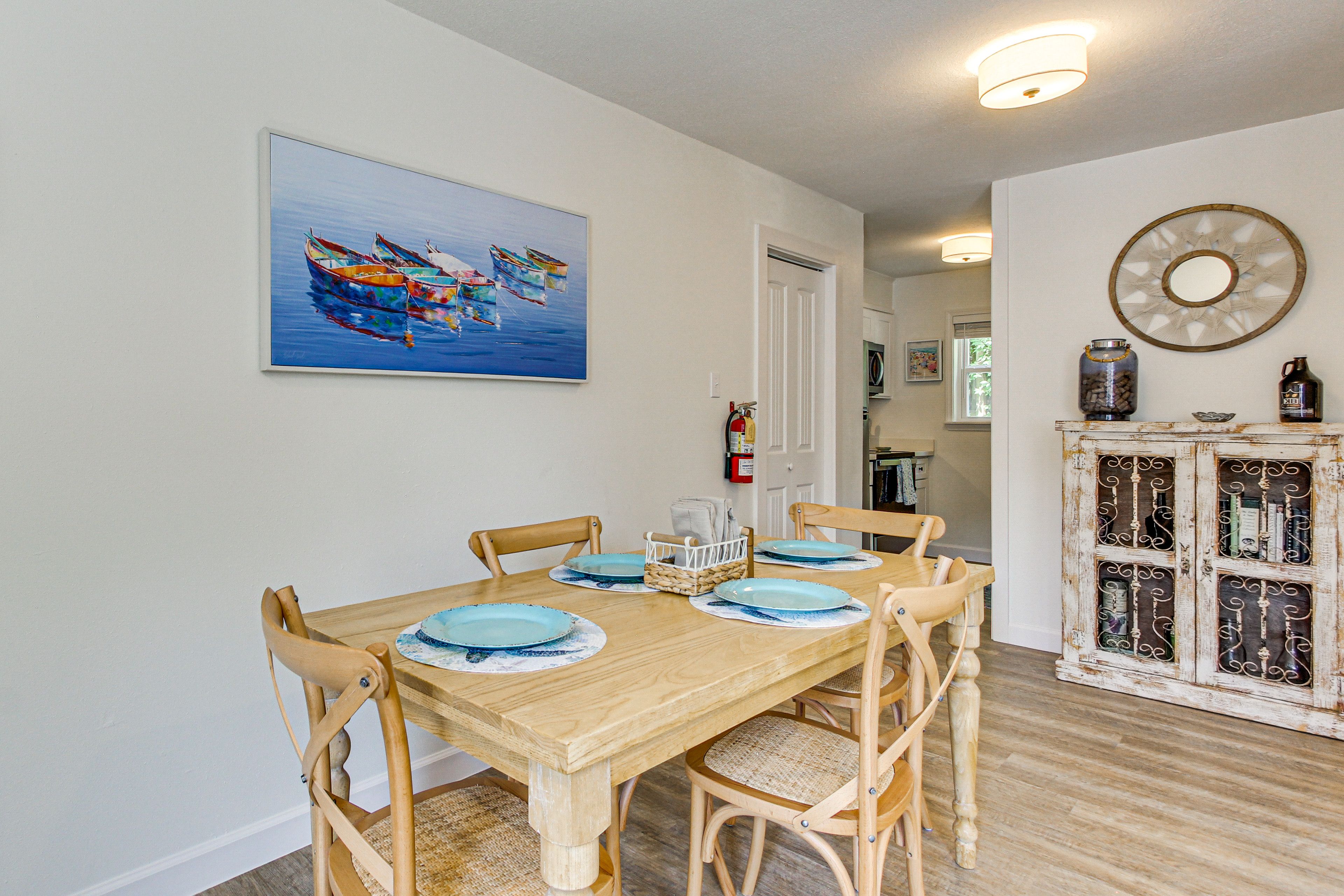 Dining Space | Single-Story Condo