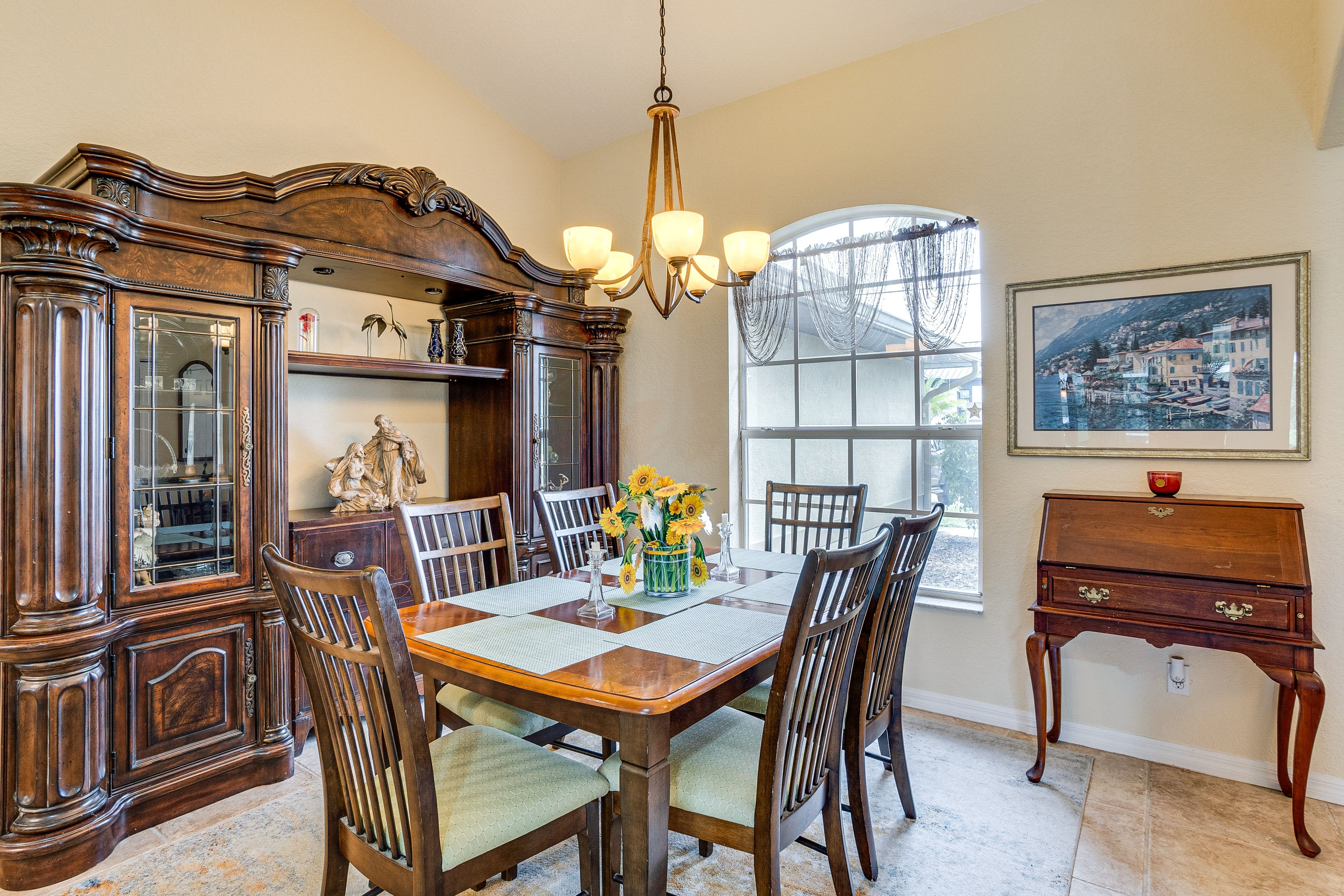 Dining Room | Dishware & Flatware