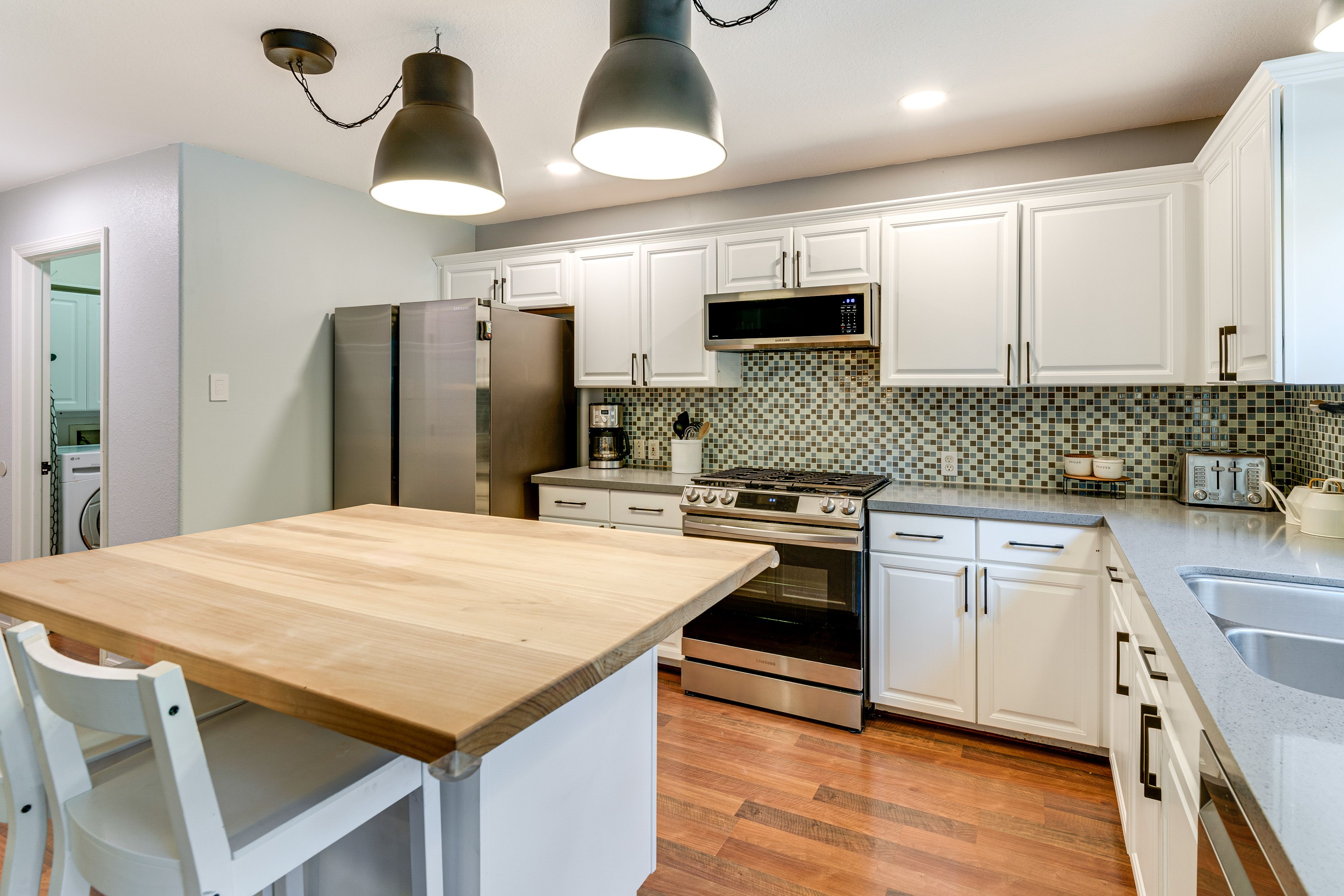 Kitchen | Drip Coffee Maker | Toaster | Dishwasher | 1st Floor