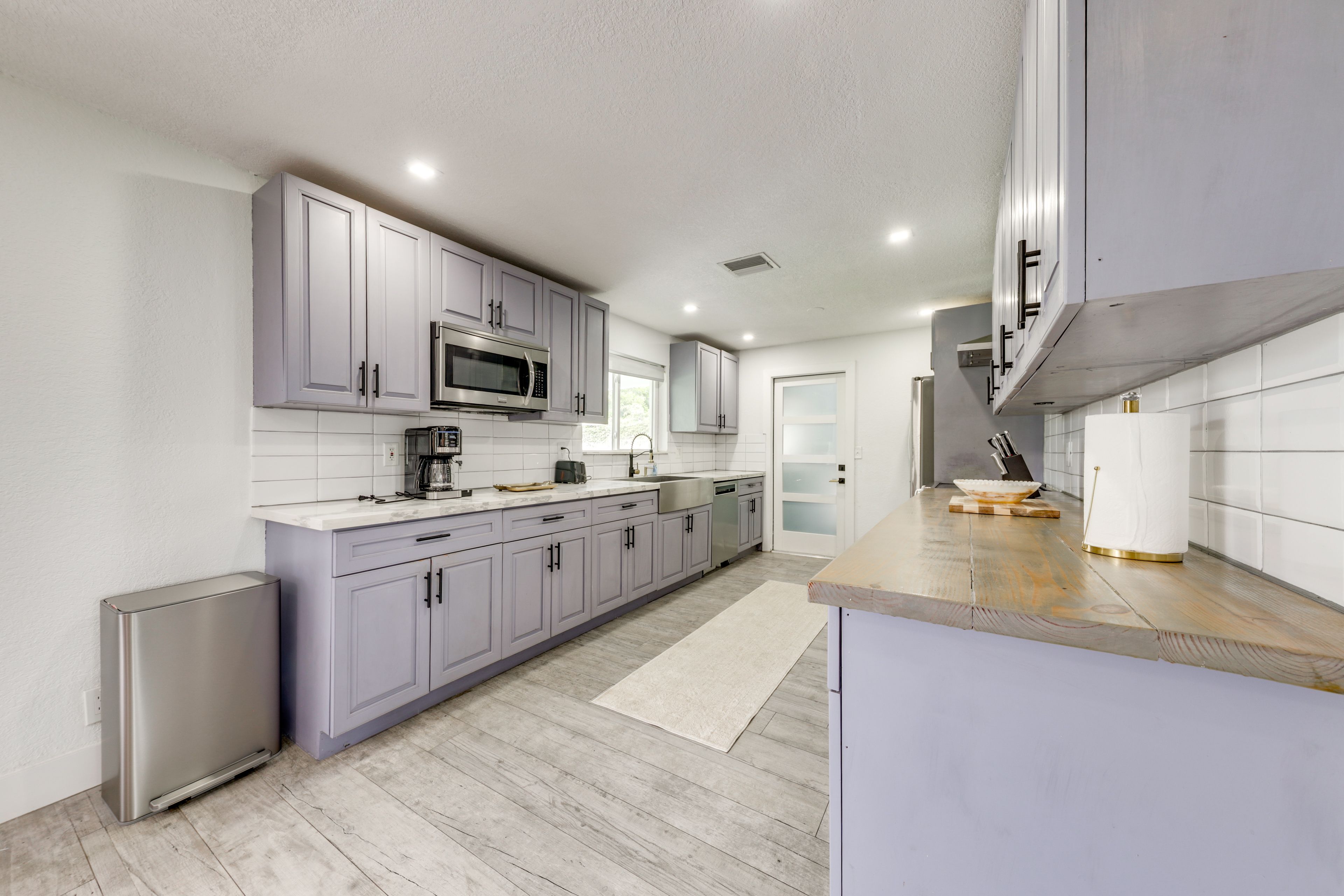 Kitchen | Drip Coffee Maker | Dishwasher | Cooking Basics