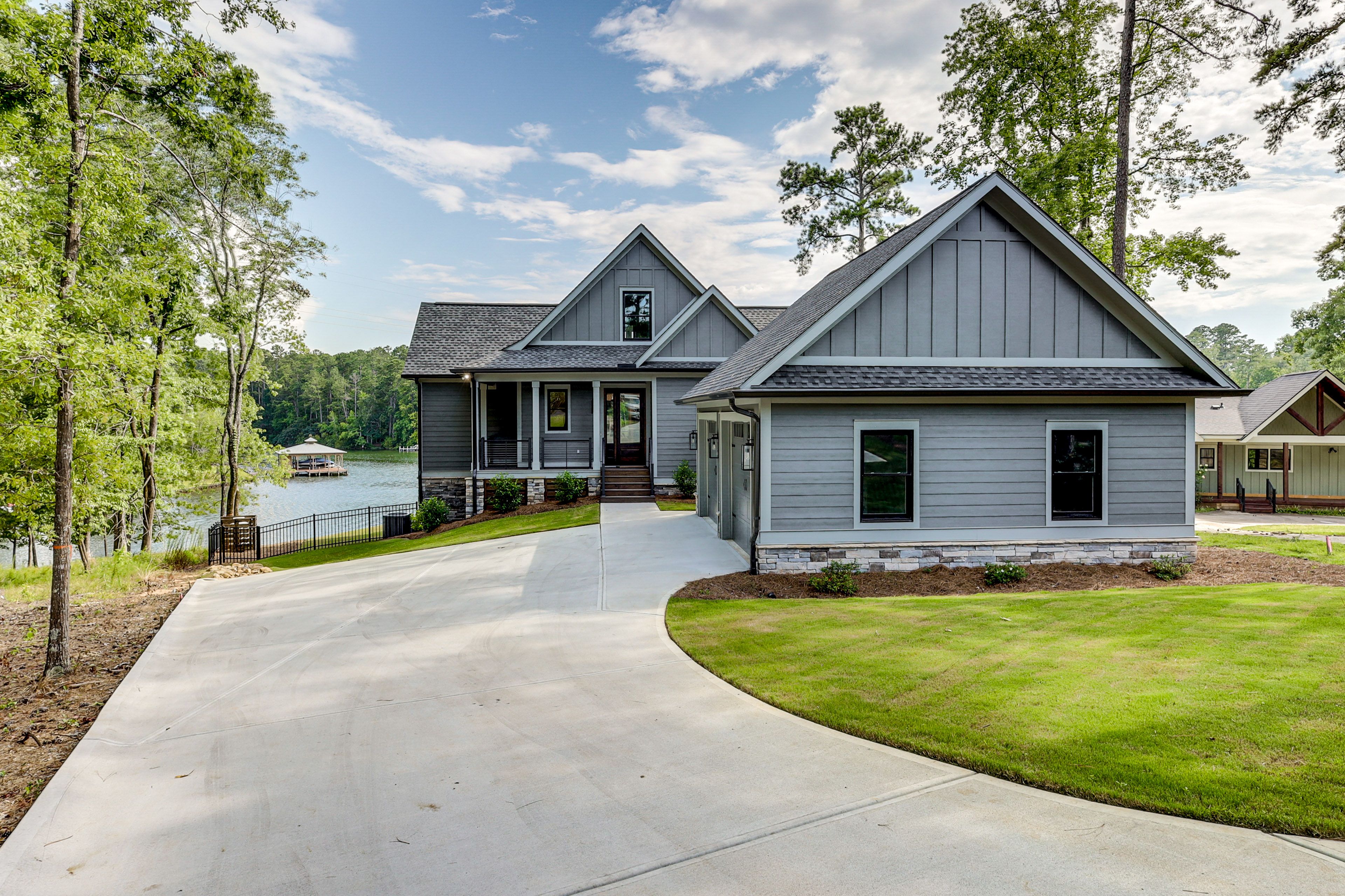 Parking | Driveway (6 Vehicles) | EV Charger On-Site