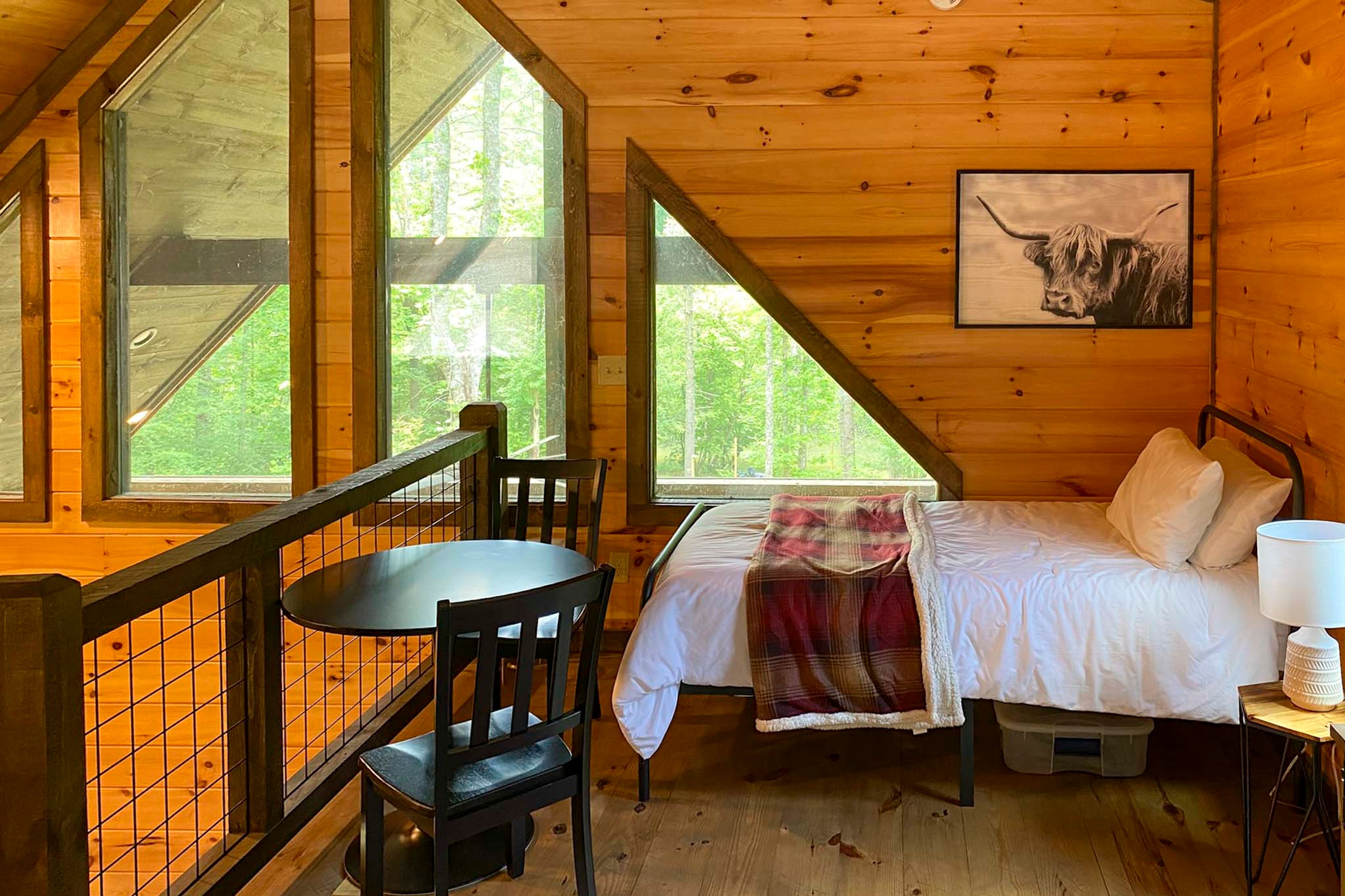Lofted Game Area | 2 Twin Beds | Smart TV | Foosball Table | Arcade Machine