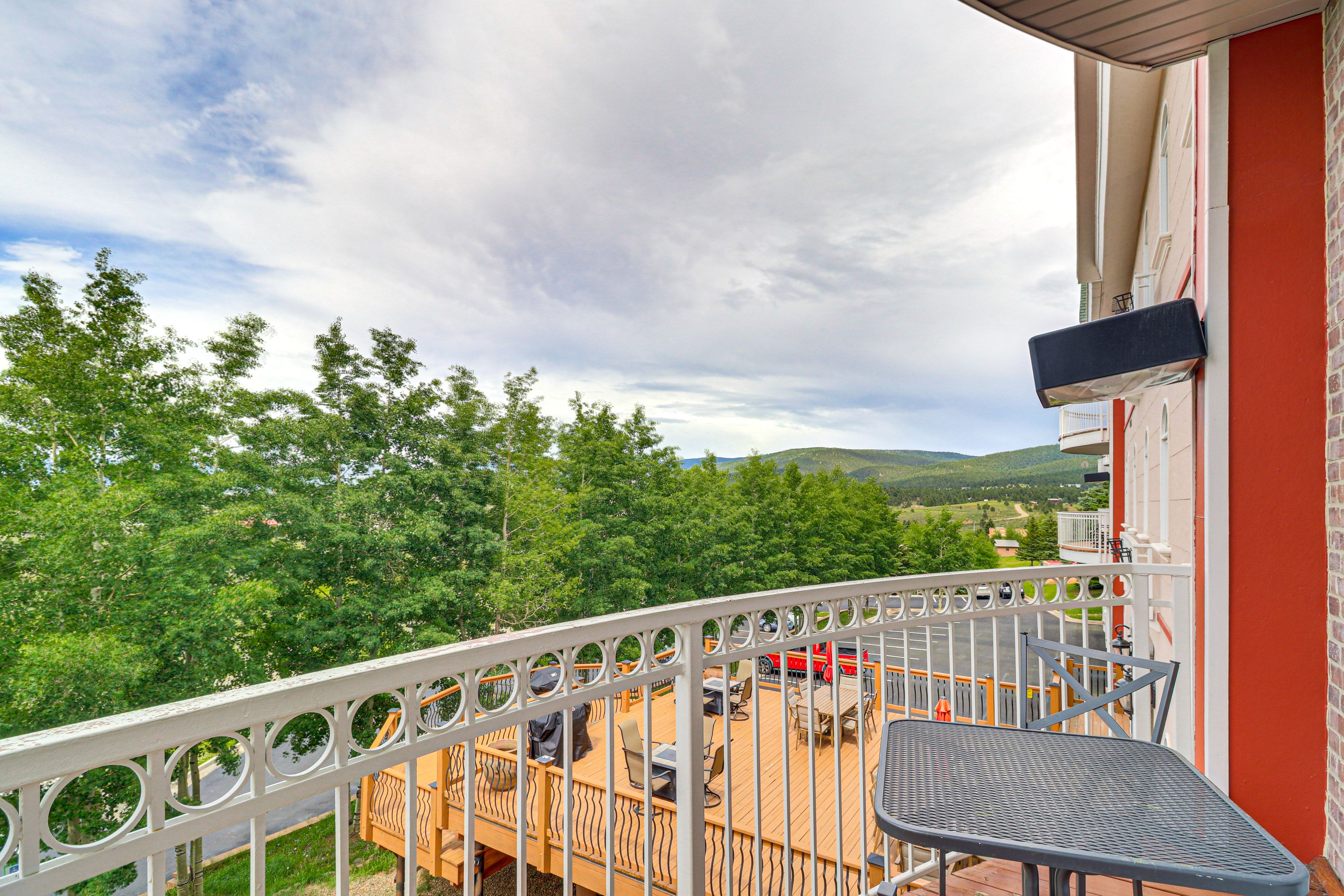 Condo Exterior | Furnished Balcony | Mountain Views