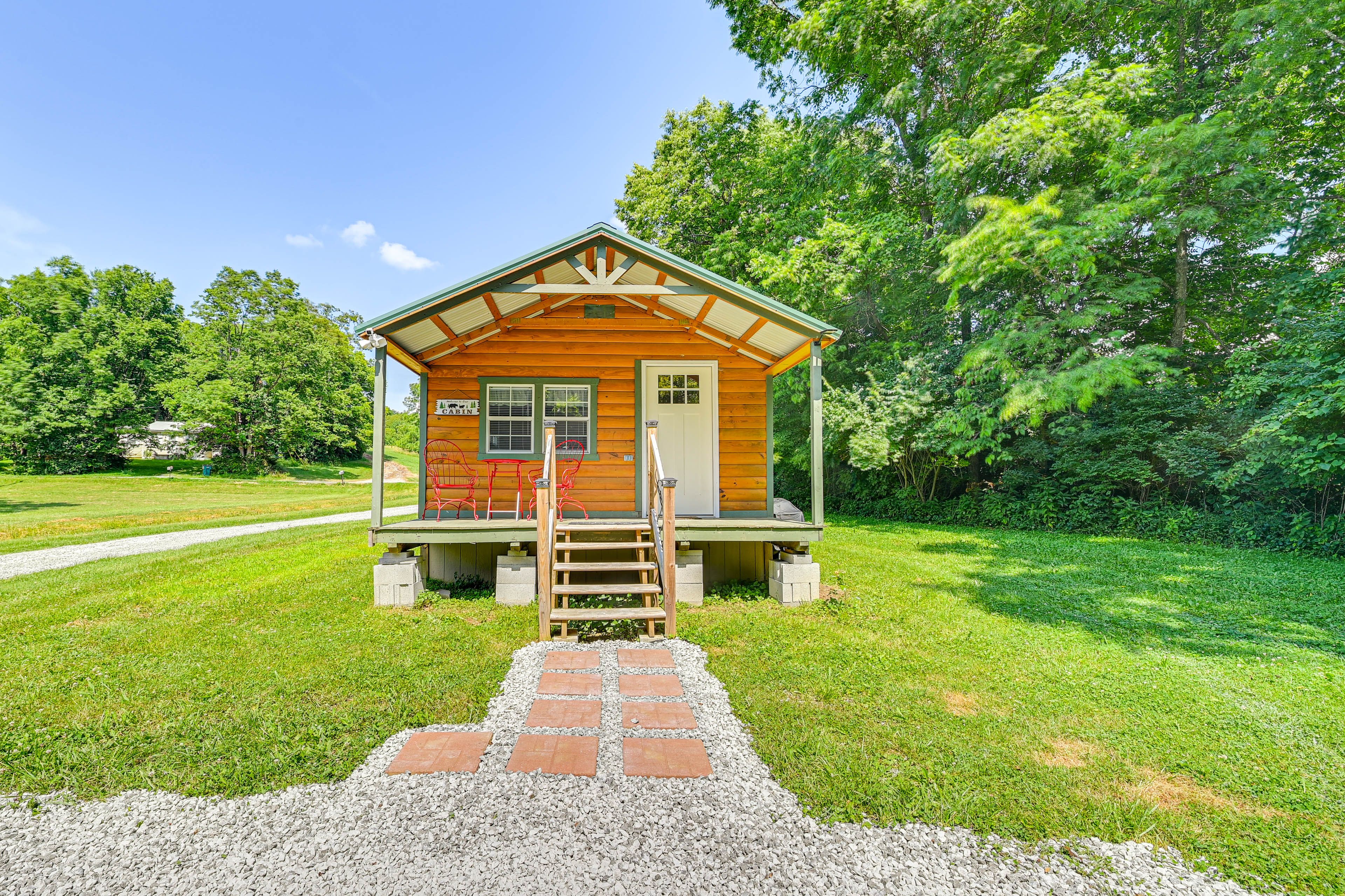 Georgetown Vacation Rental | 1BR | 1BA | 640 Sq Ft | 5 Steps to Enter