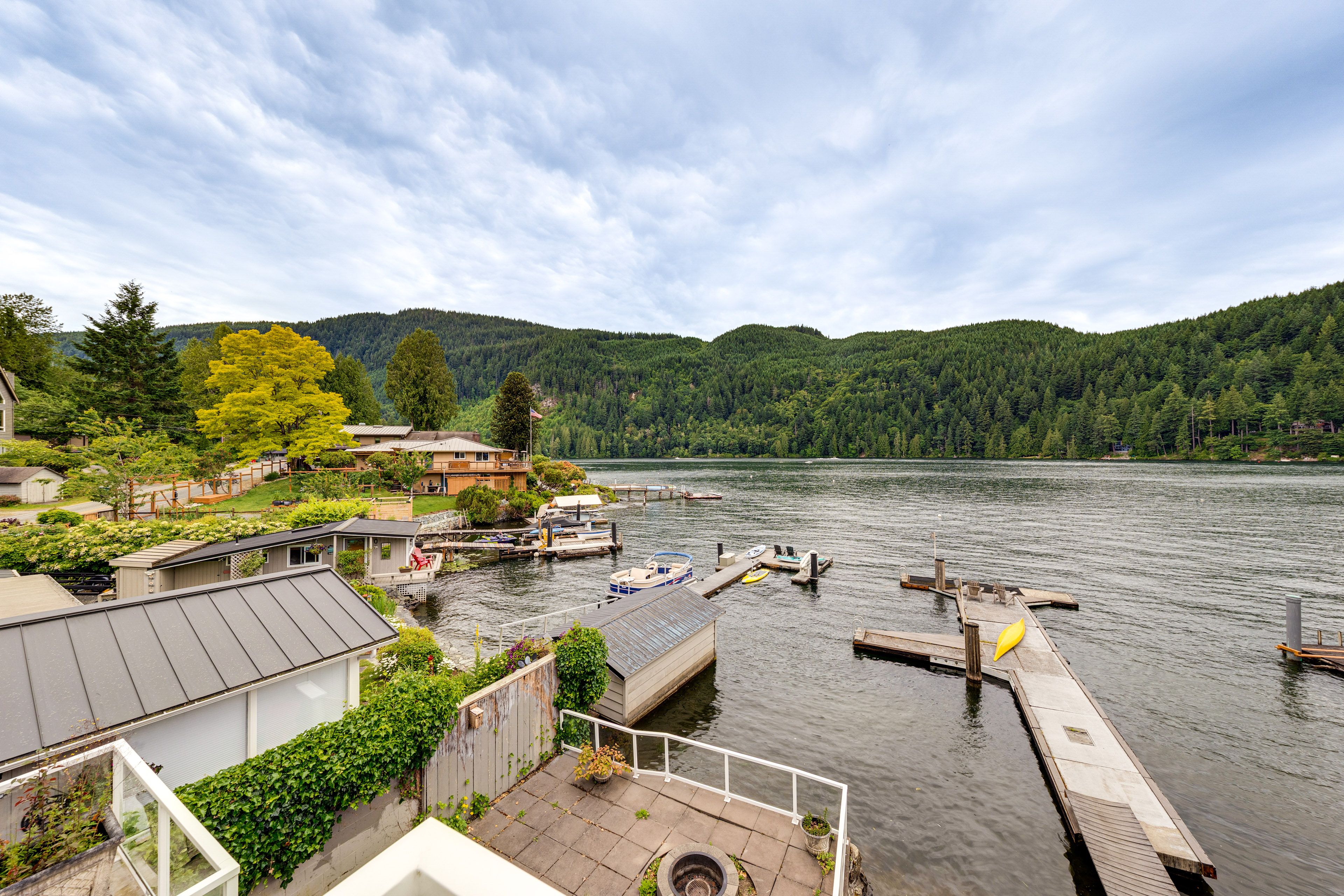 Bellingham Vacation Rental | 4BR | 3.5BA | Stairs Required | 2,285 Sq Ft