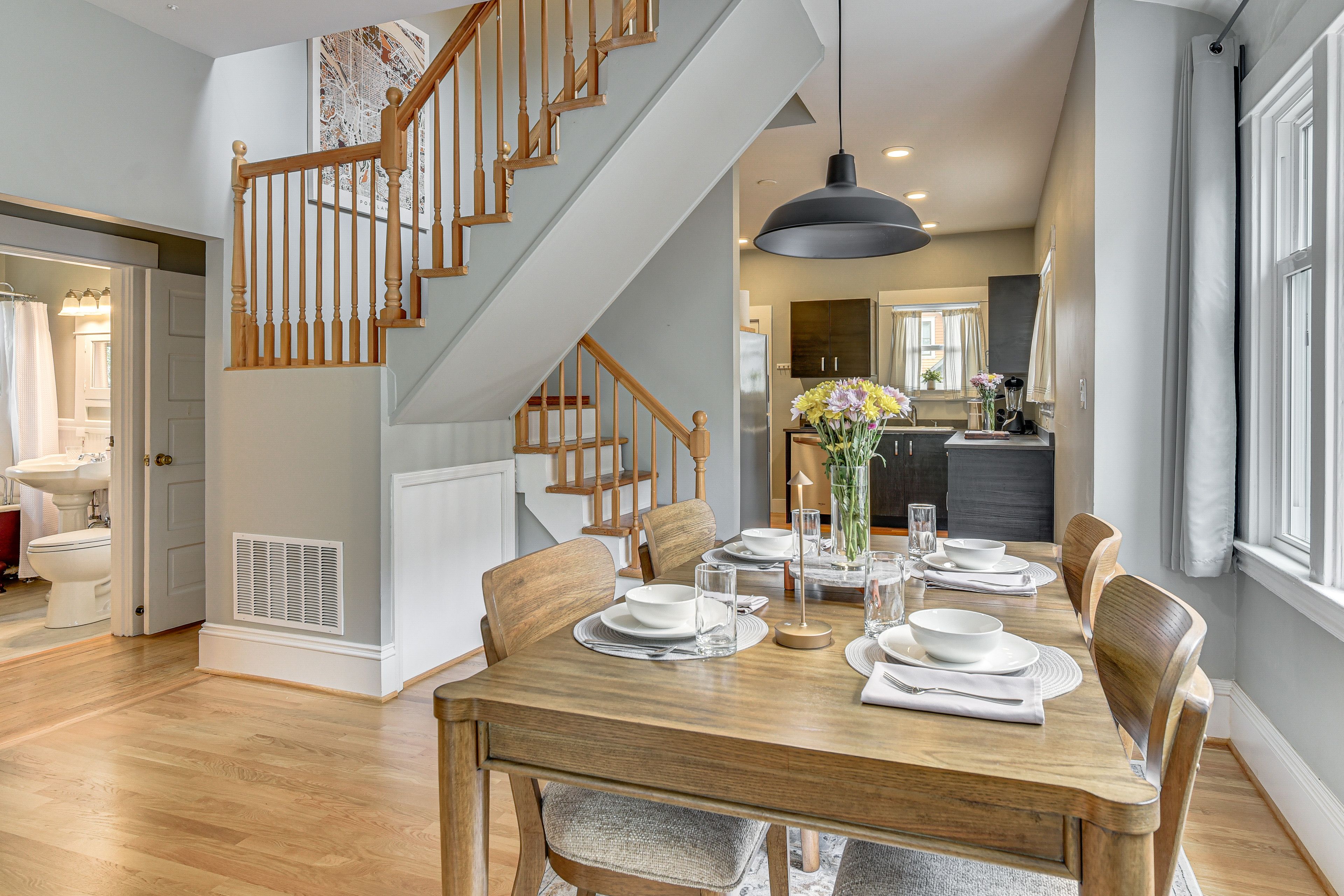 Dining Area | Dishware & Flatware Provided