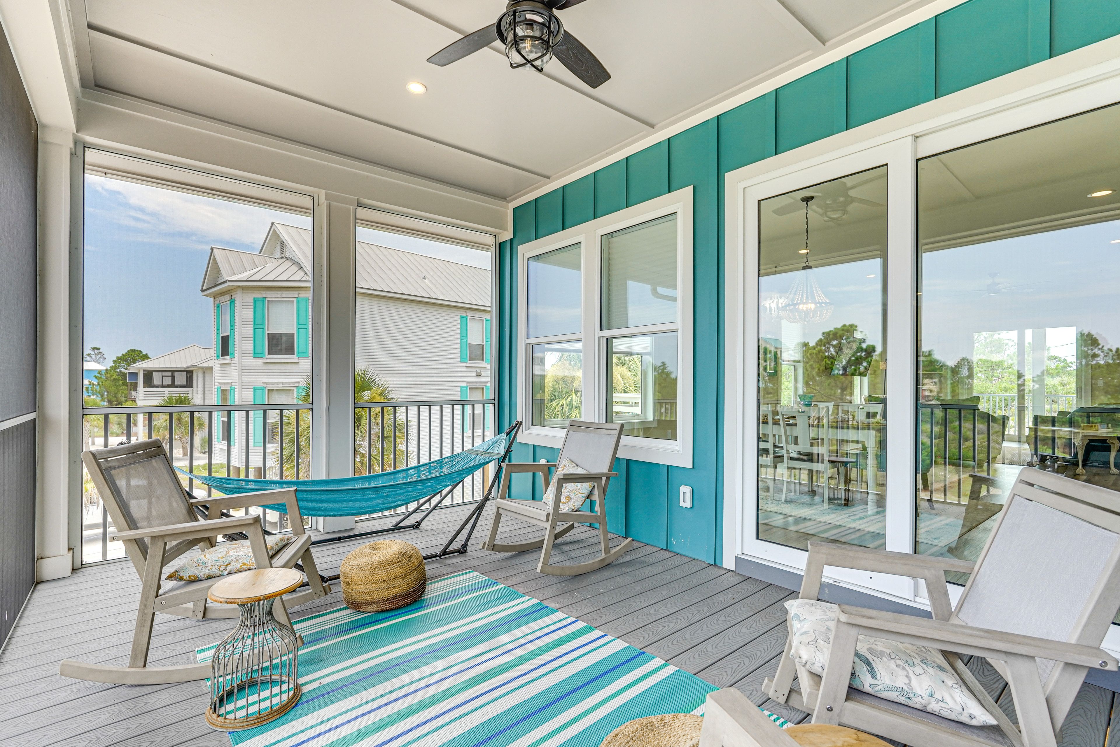 Private Balcony | Hammock