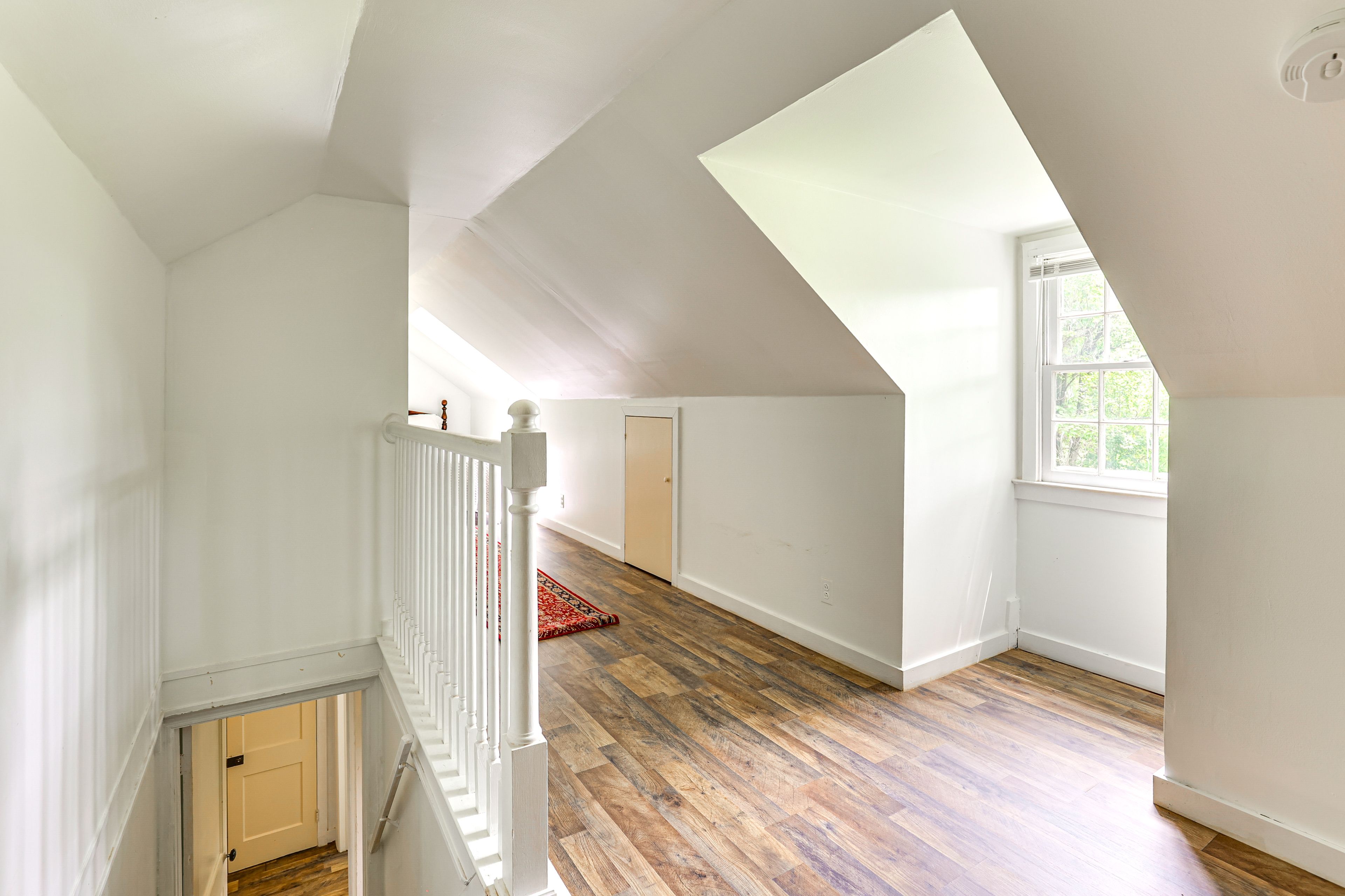 Upper Landing | 2nd Floor
