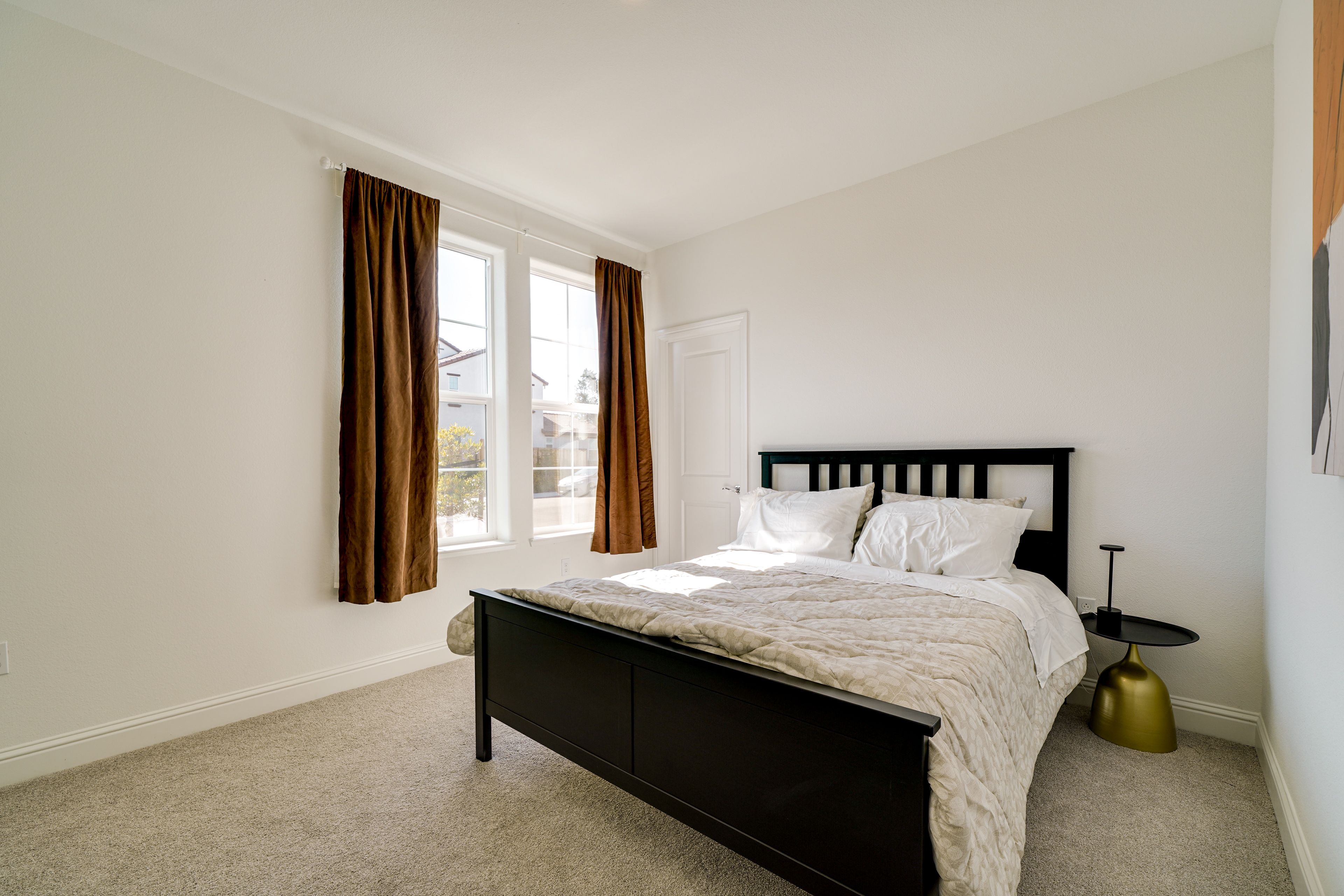 Bedroom 2 | Queen Bed