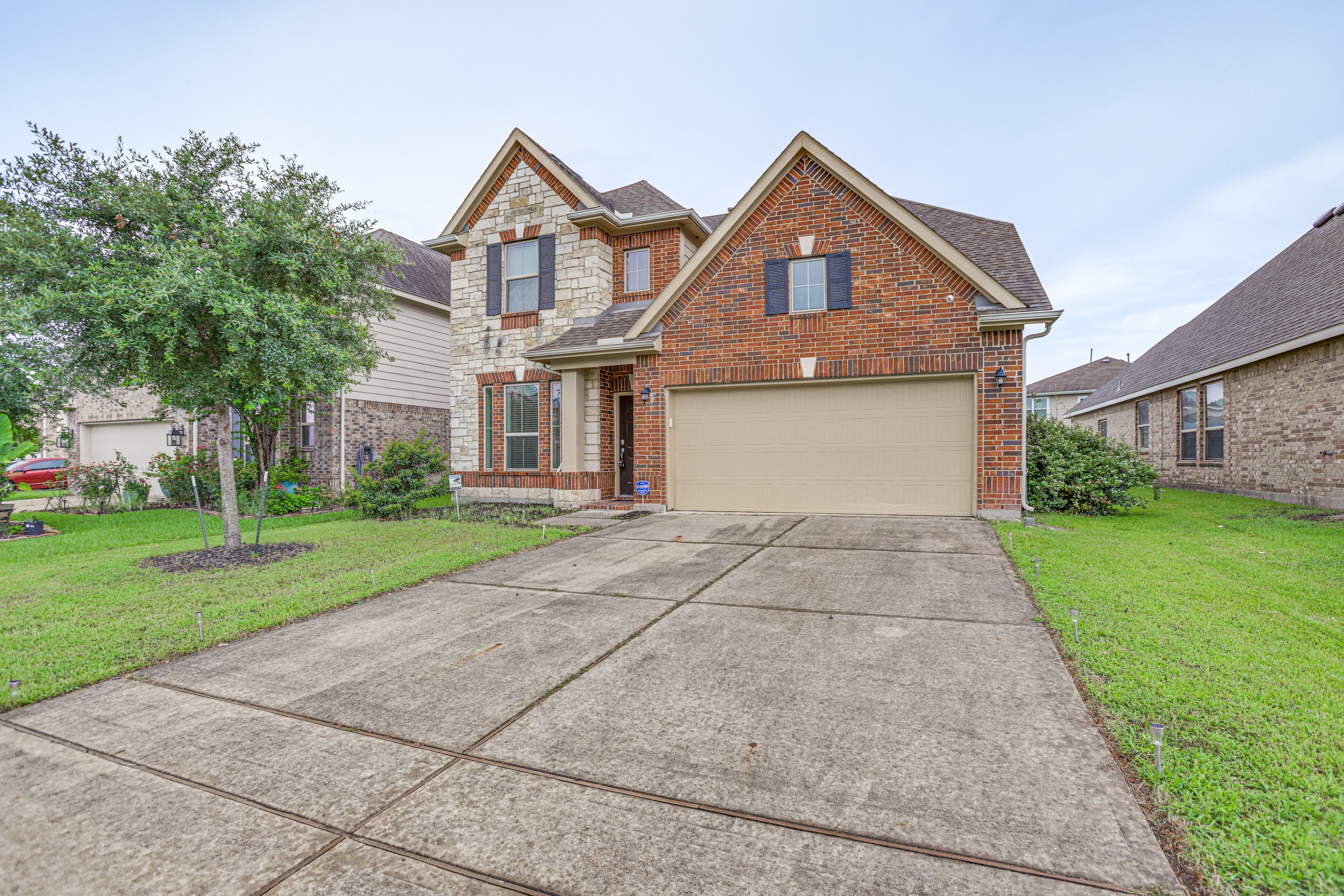 House Exterior | Keyless Entry