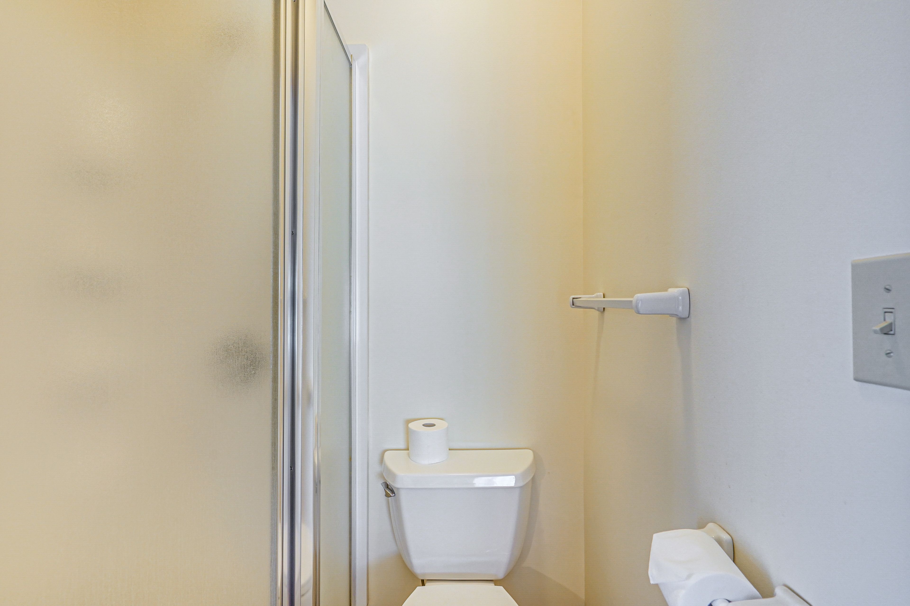 En-Suite Bathroom | 2nd Floor