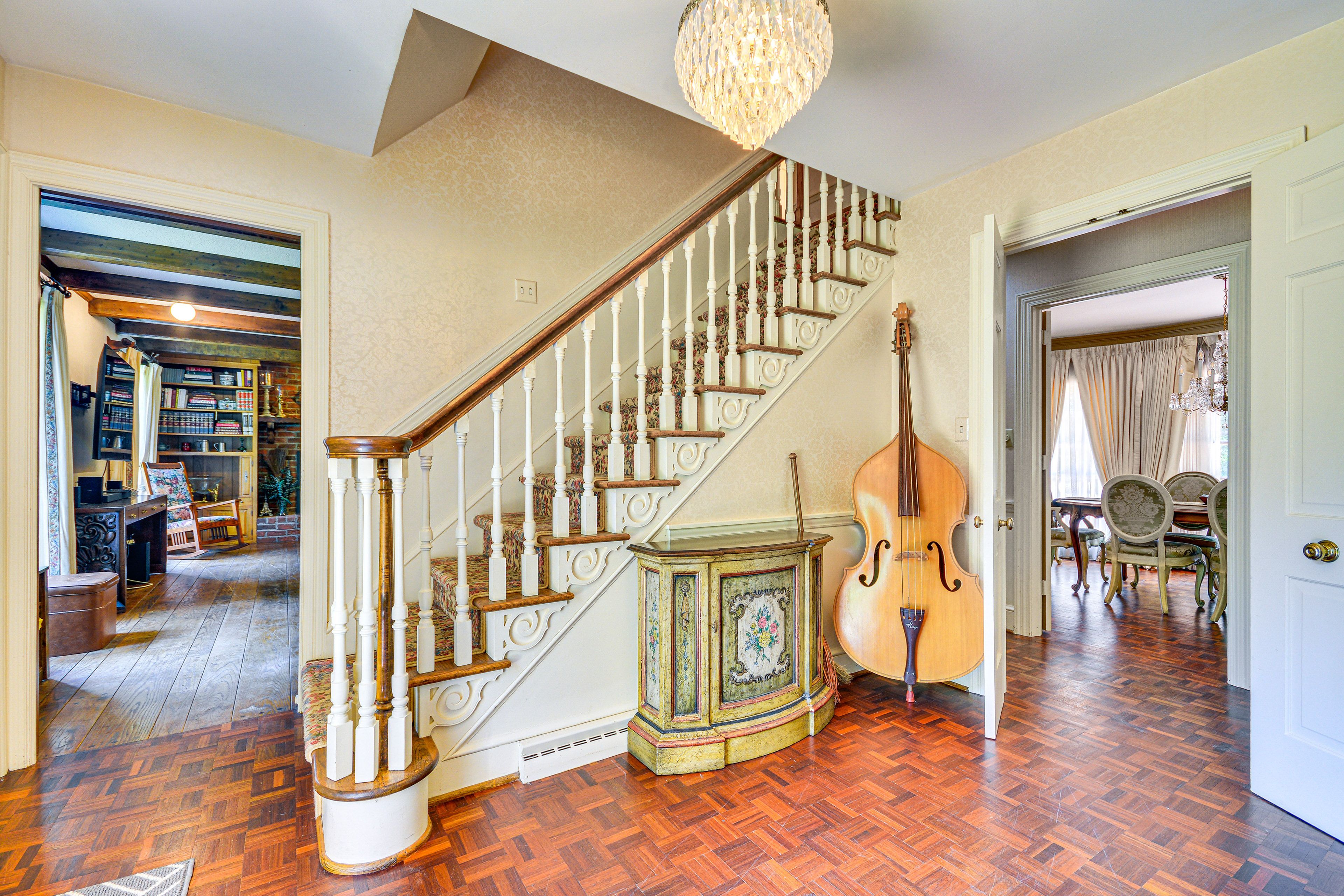 Front Foyer | 1st Floor