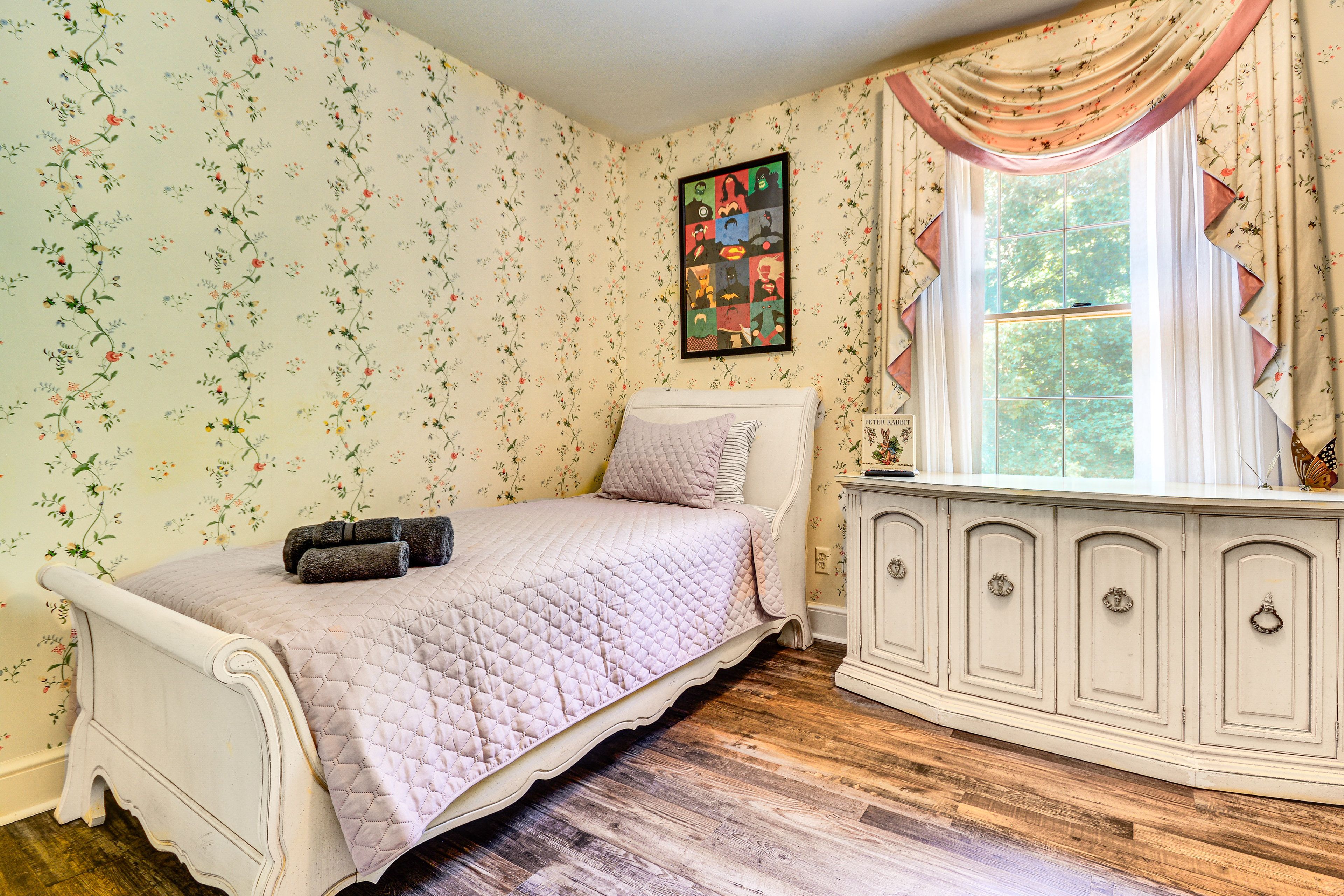 Bedroom 3 | Twin Bed | 2nd Floor