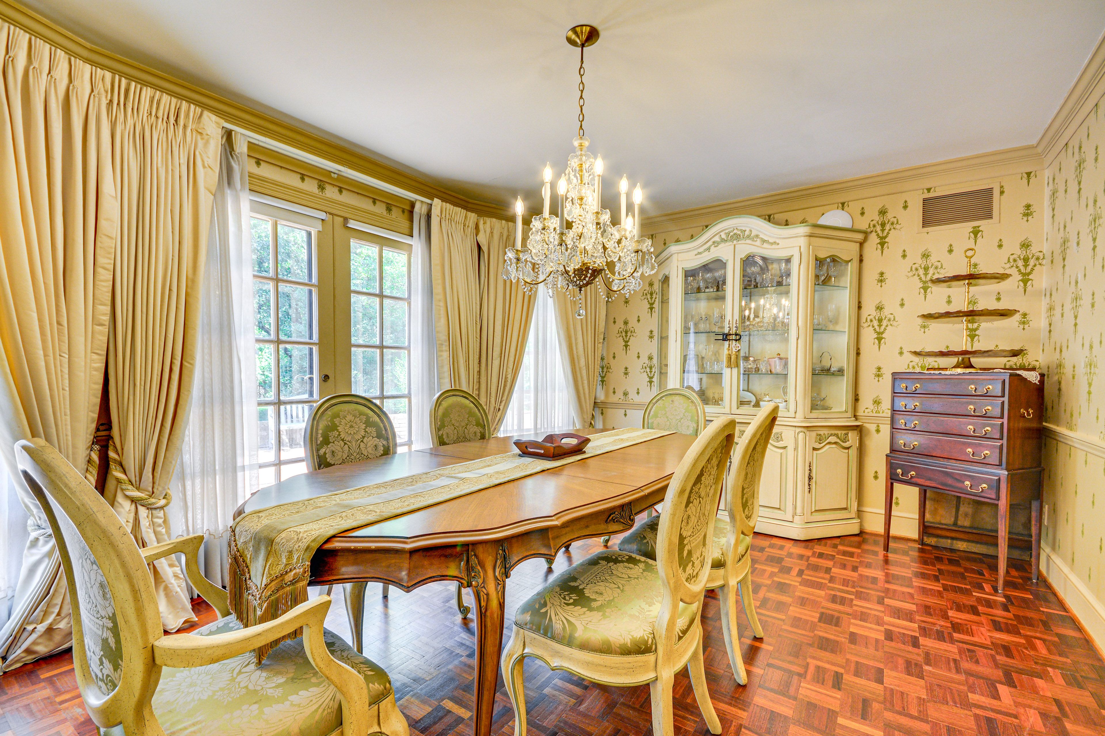 Dining Room | 1st Floor