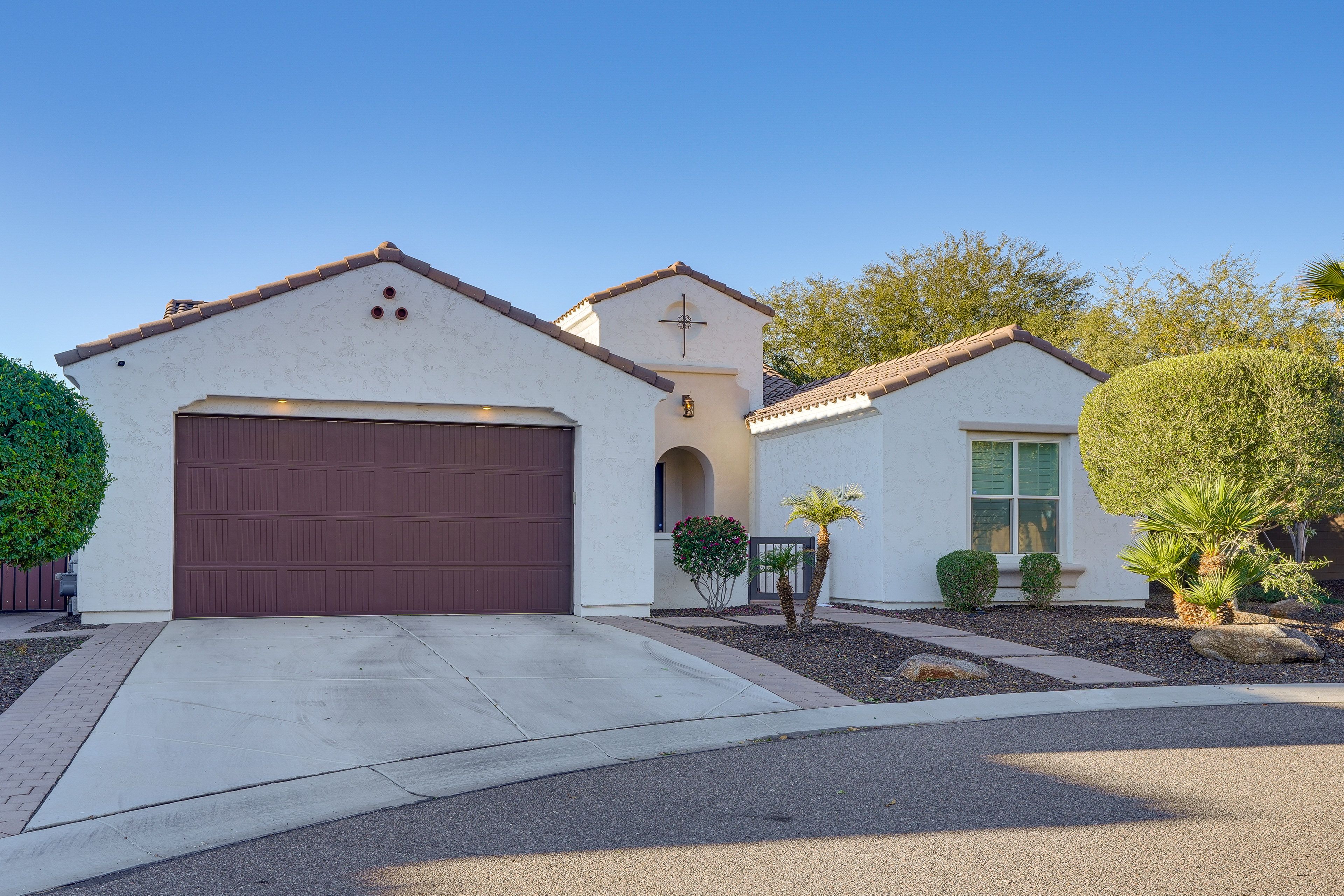 House Exterior | Garage (2 Vehicles) | Driveway Parking