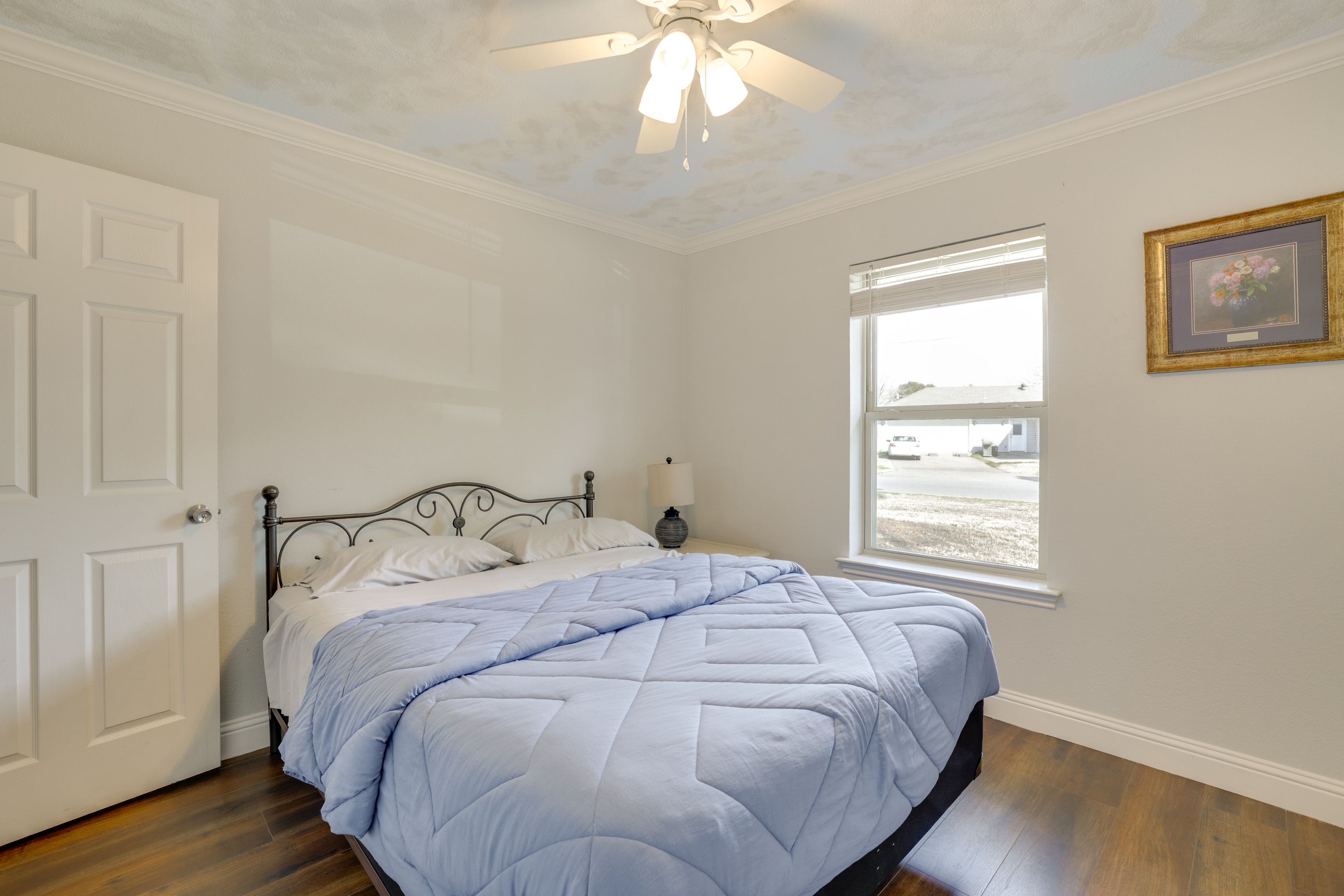 Bedroom 2 | Queen Bed