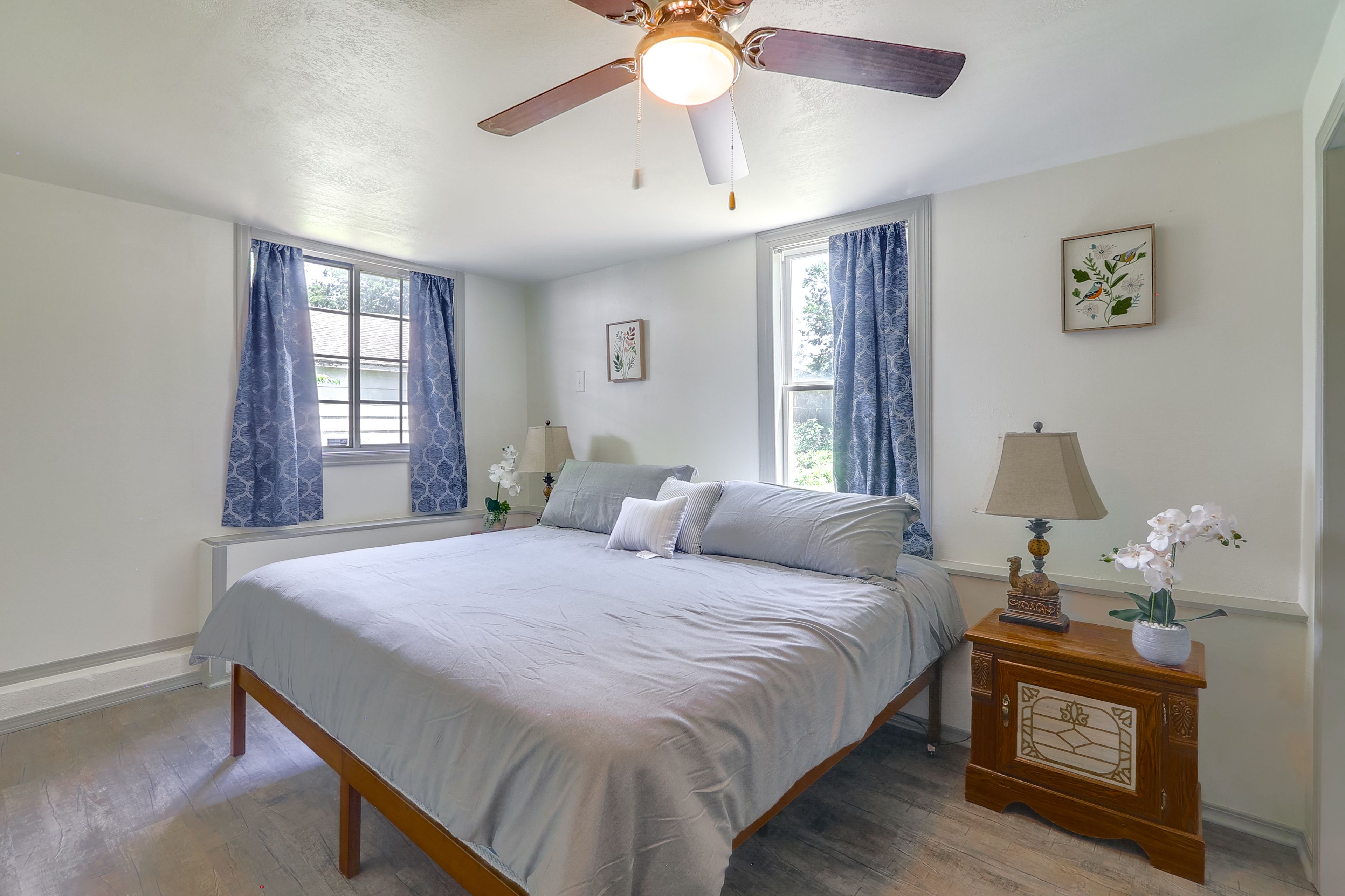 Bedroom 3 | King Bed | Bottom Level