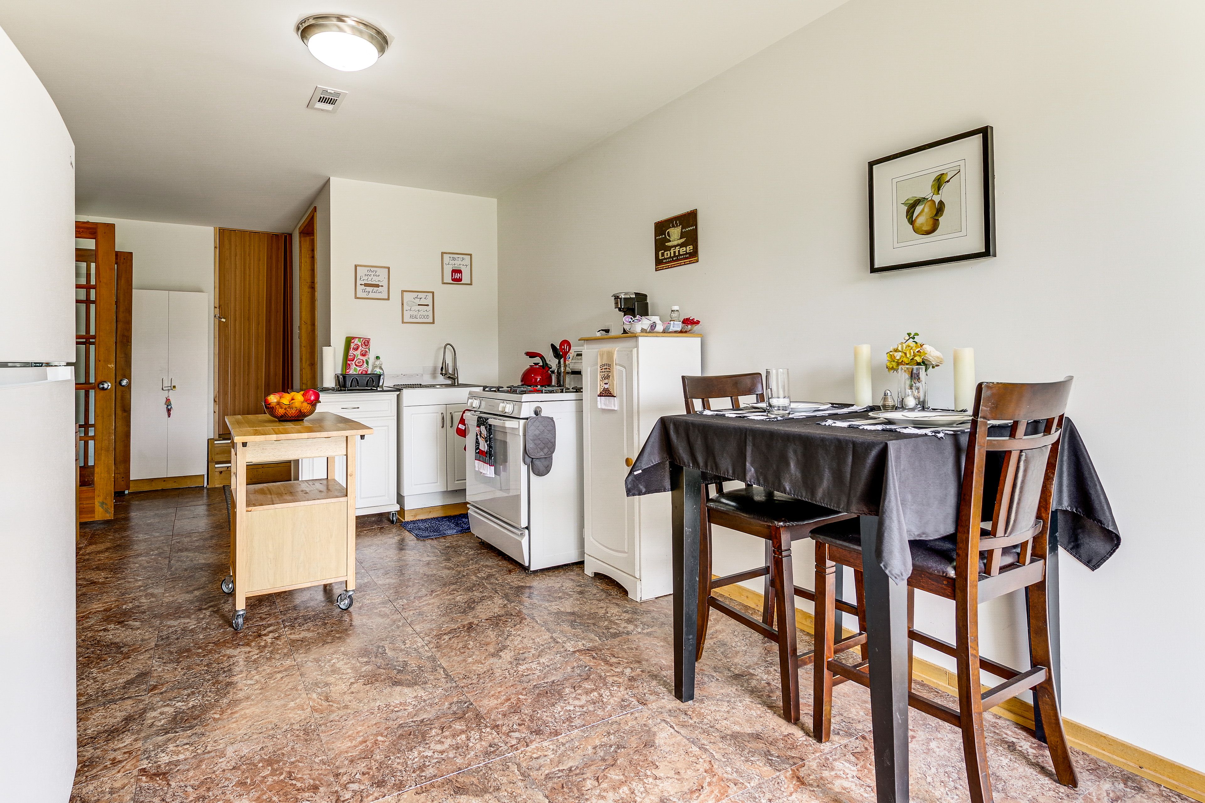 Kitchen | Dining Area | Single-Story Cabin