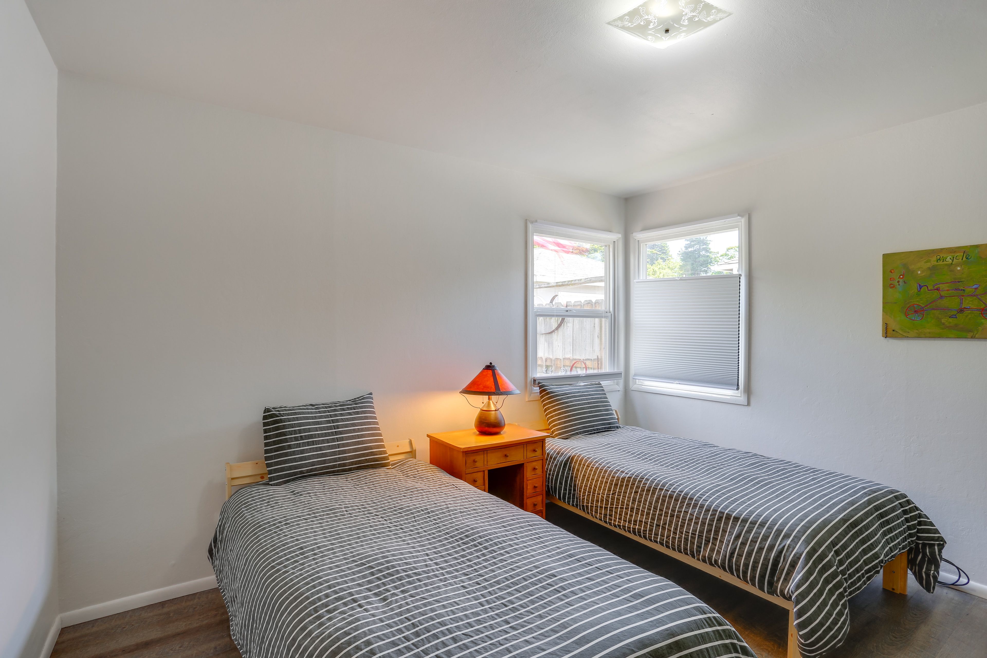 Bedroom 2 | 2 Twin Beds